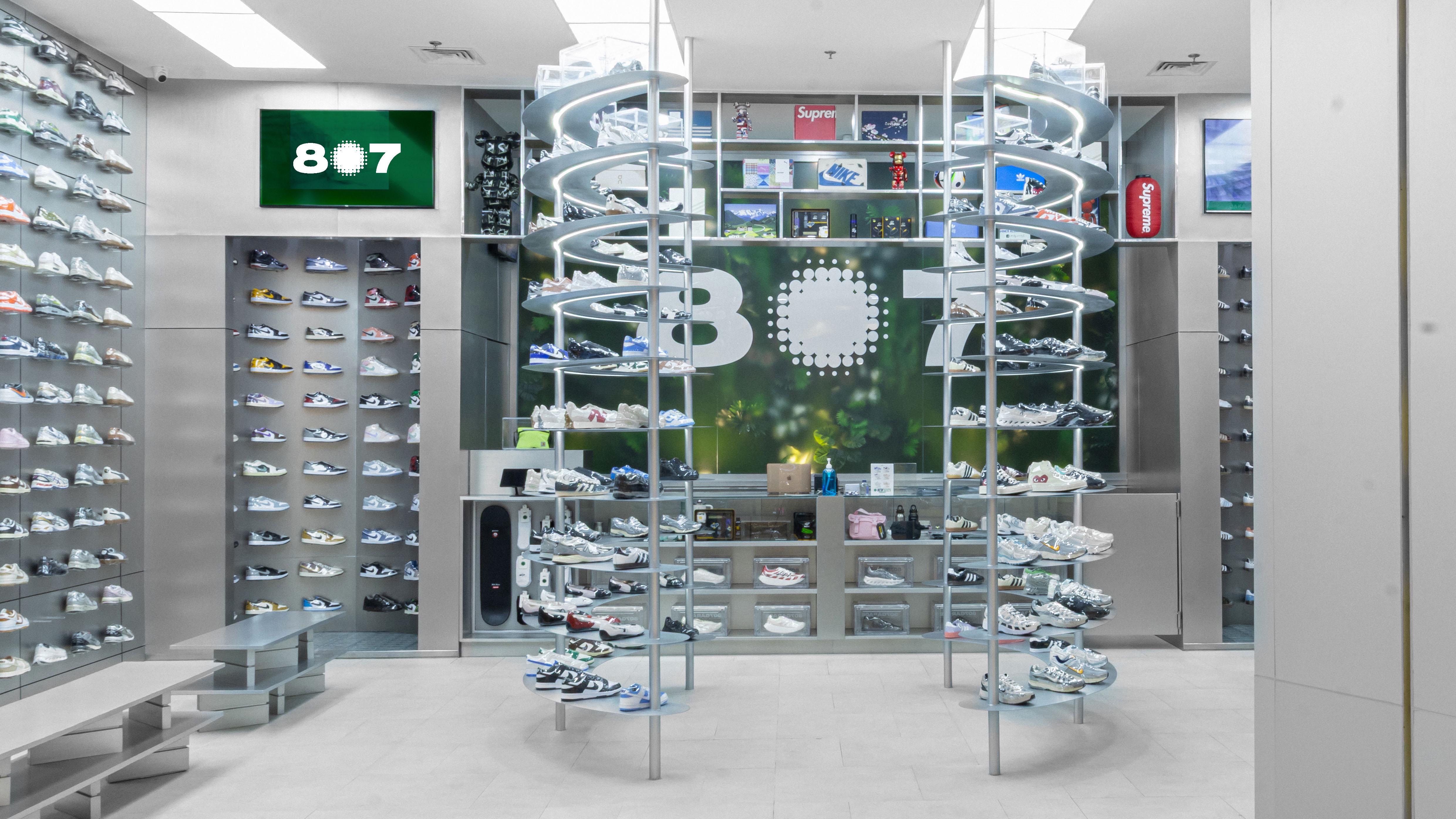 807GARAGE: Tempat Belanja Sneakers Limited Edition di Bekasi