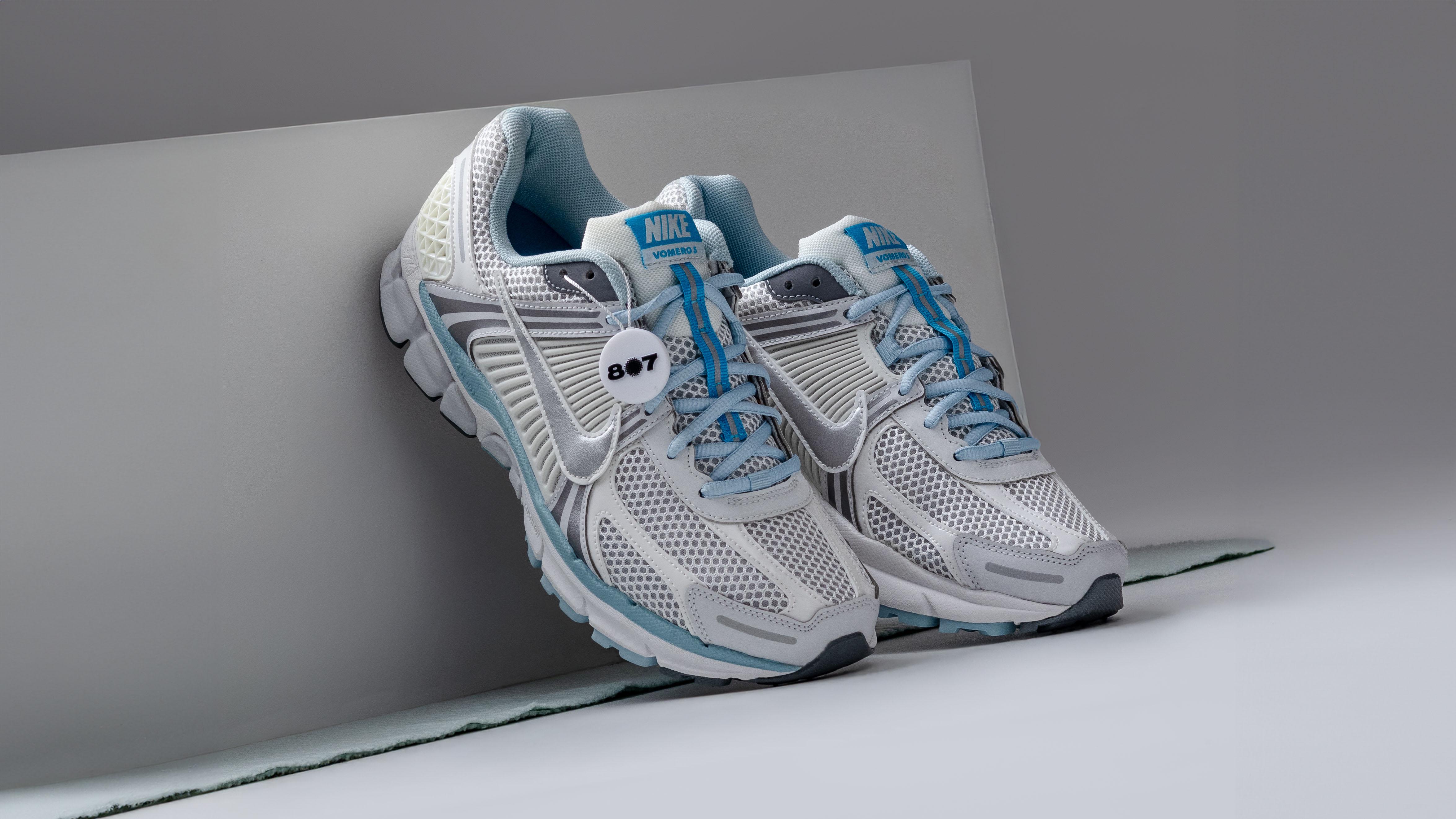 Sneakers Terbaik untuk Aktivitas Harian di Kota Sneakers Terbaik untuk Aktivitas Harian di Kota