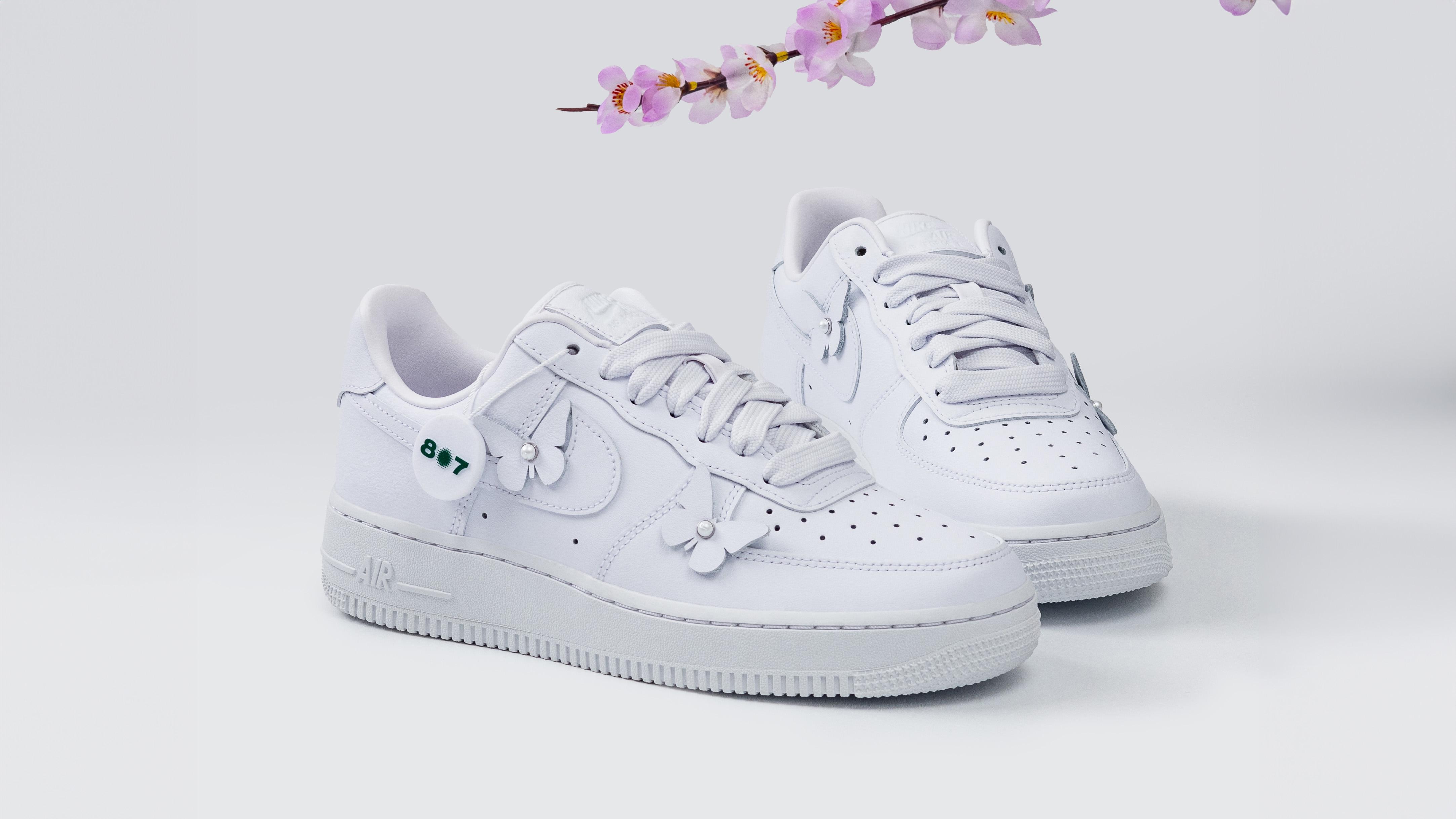 Sneakers Terbaik untuk Cuaca Panas Sneakers Terbaik untuk Cuaca Panas