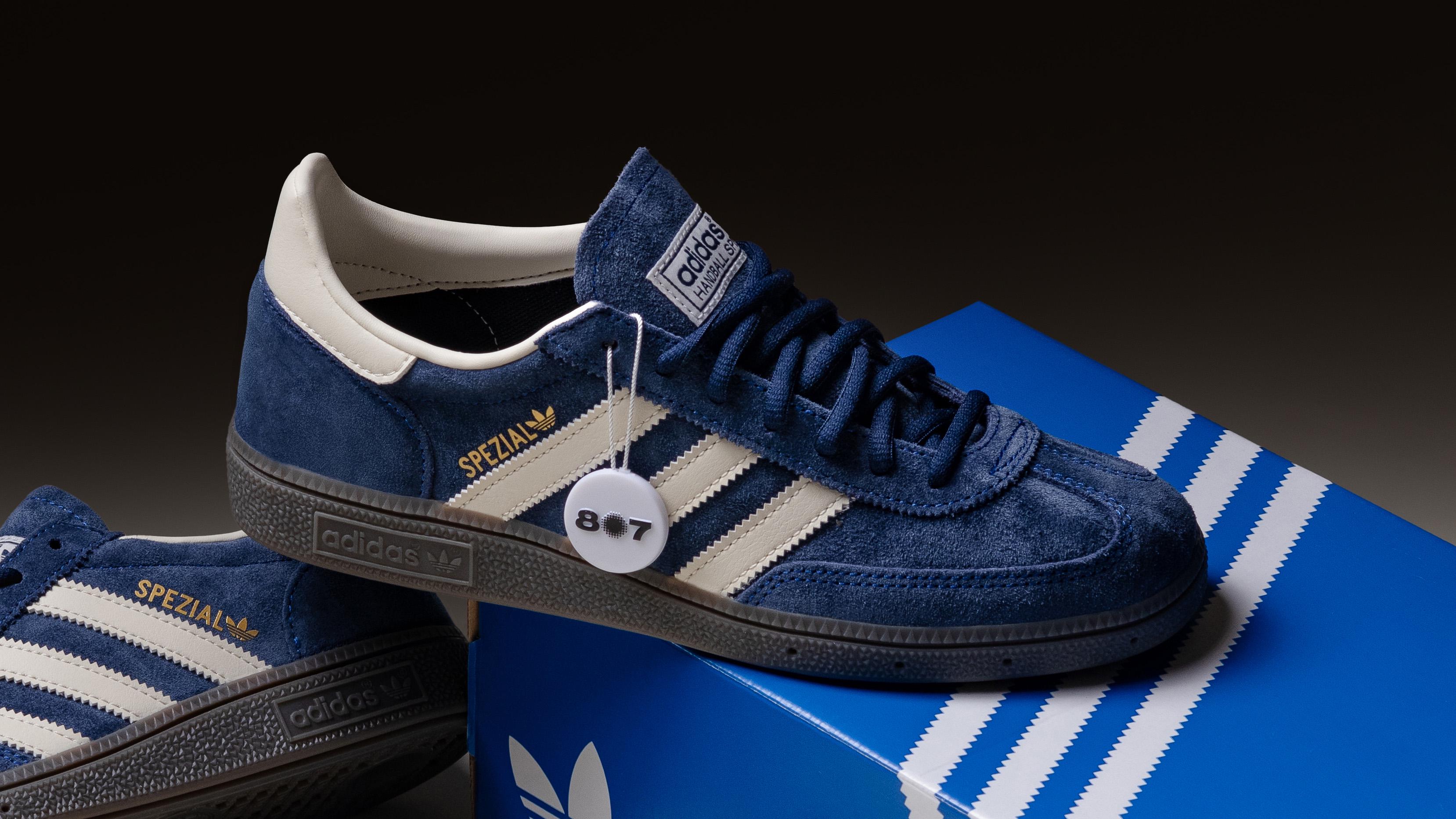 Ciri-Ciri Sneakers Adidas Low-Profile dari Bentuk Toe Box dan Ketebalan Sole