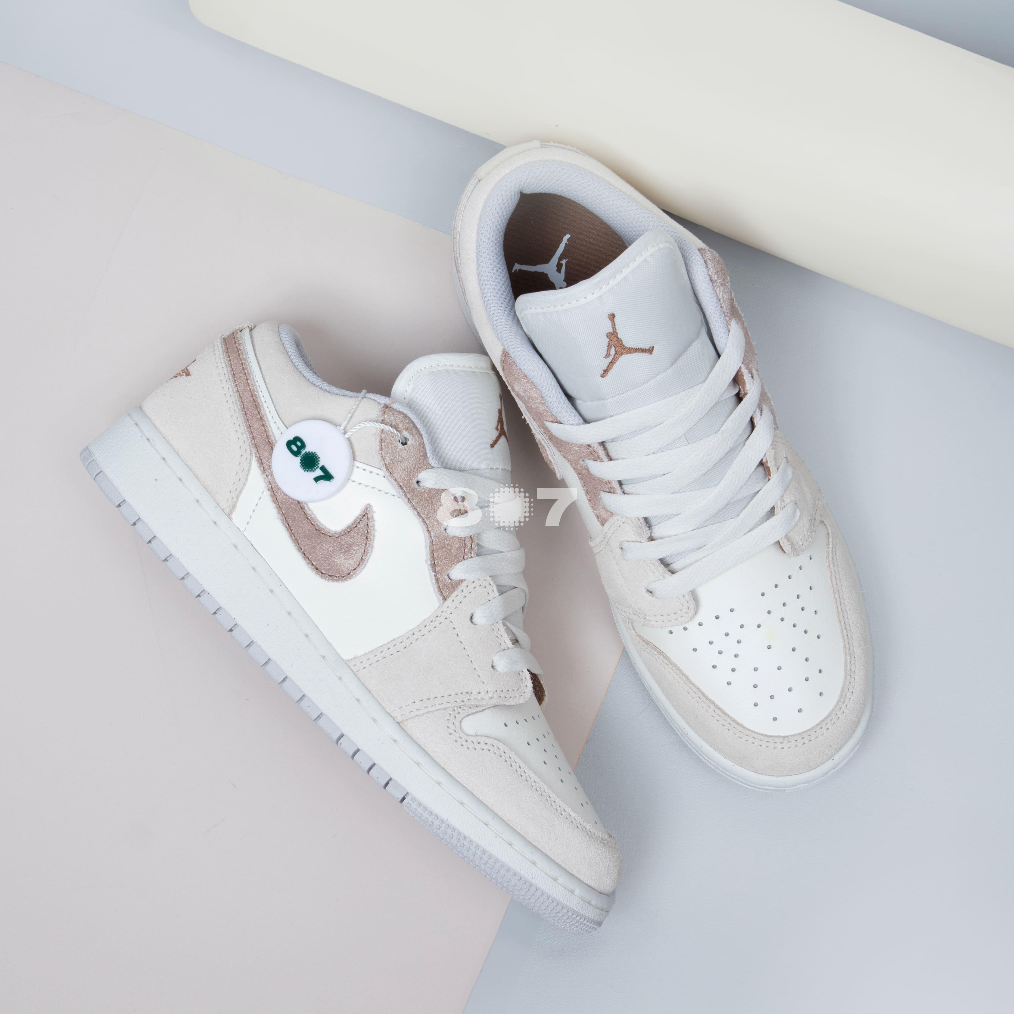 Air Jordan 1 Low Legend Light Brown GS Women