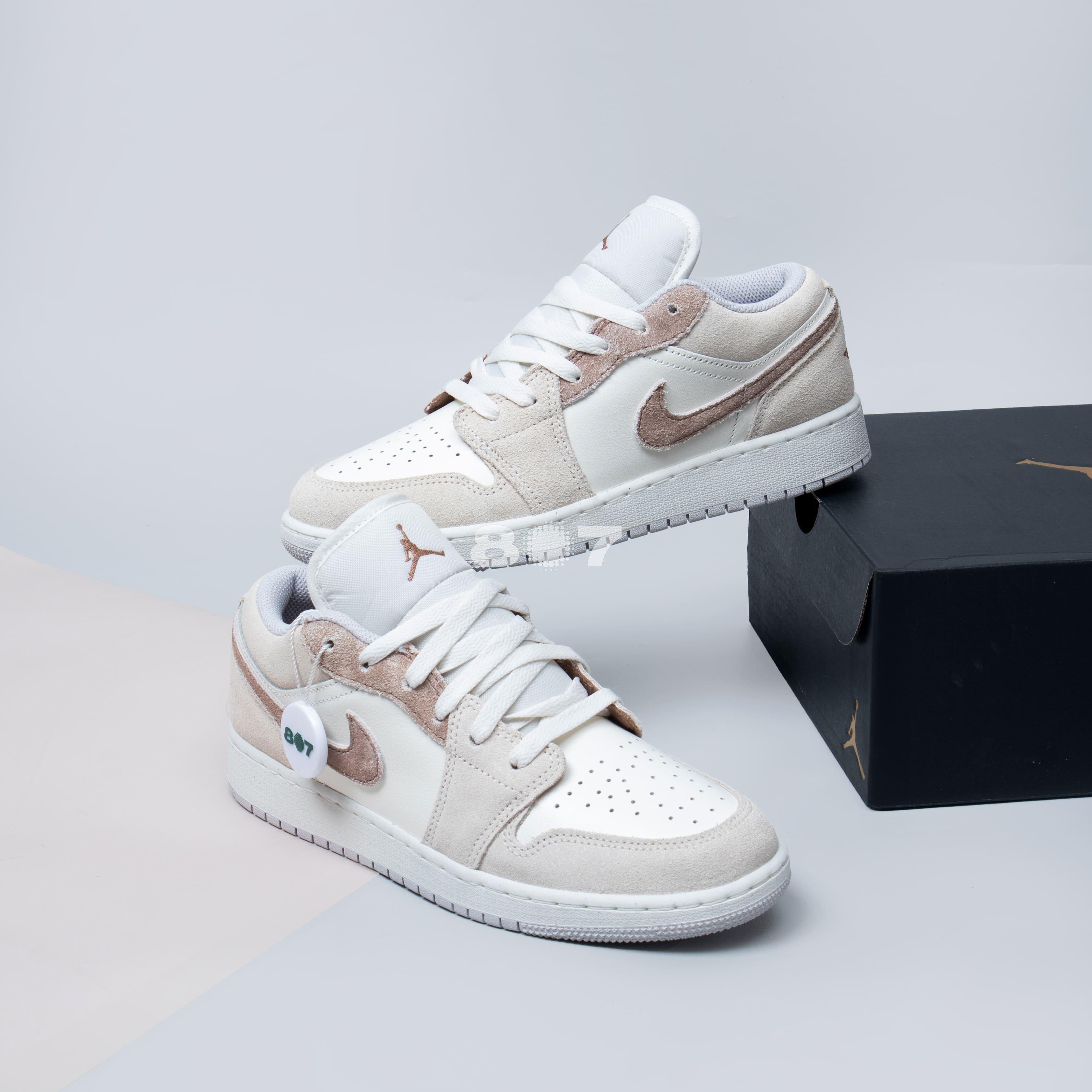 Air Jordan 1 Low Legend Light Brown GS Women