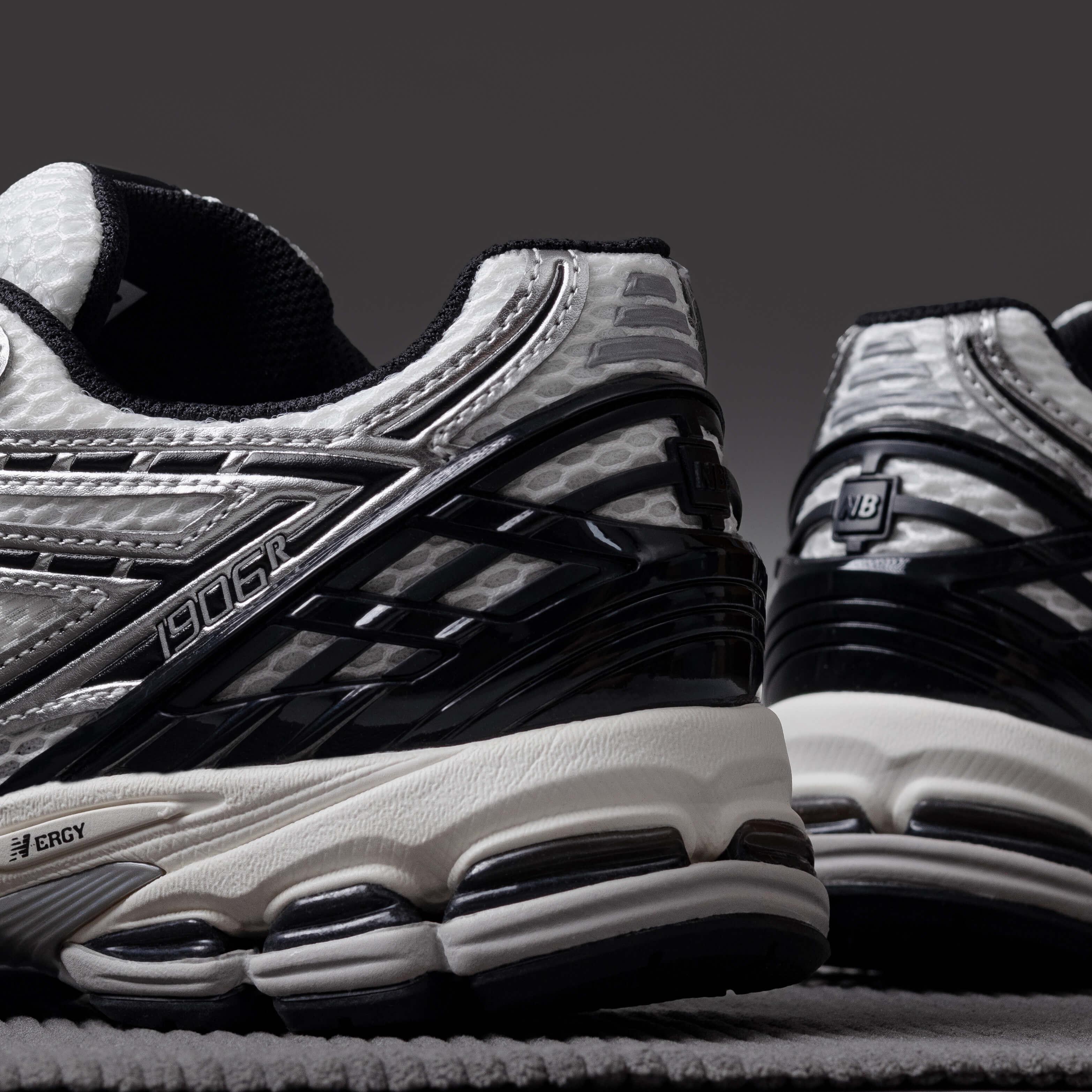 New Balance 1906R Silver Black