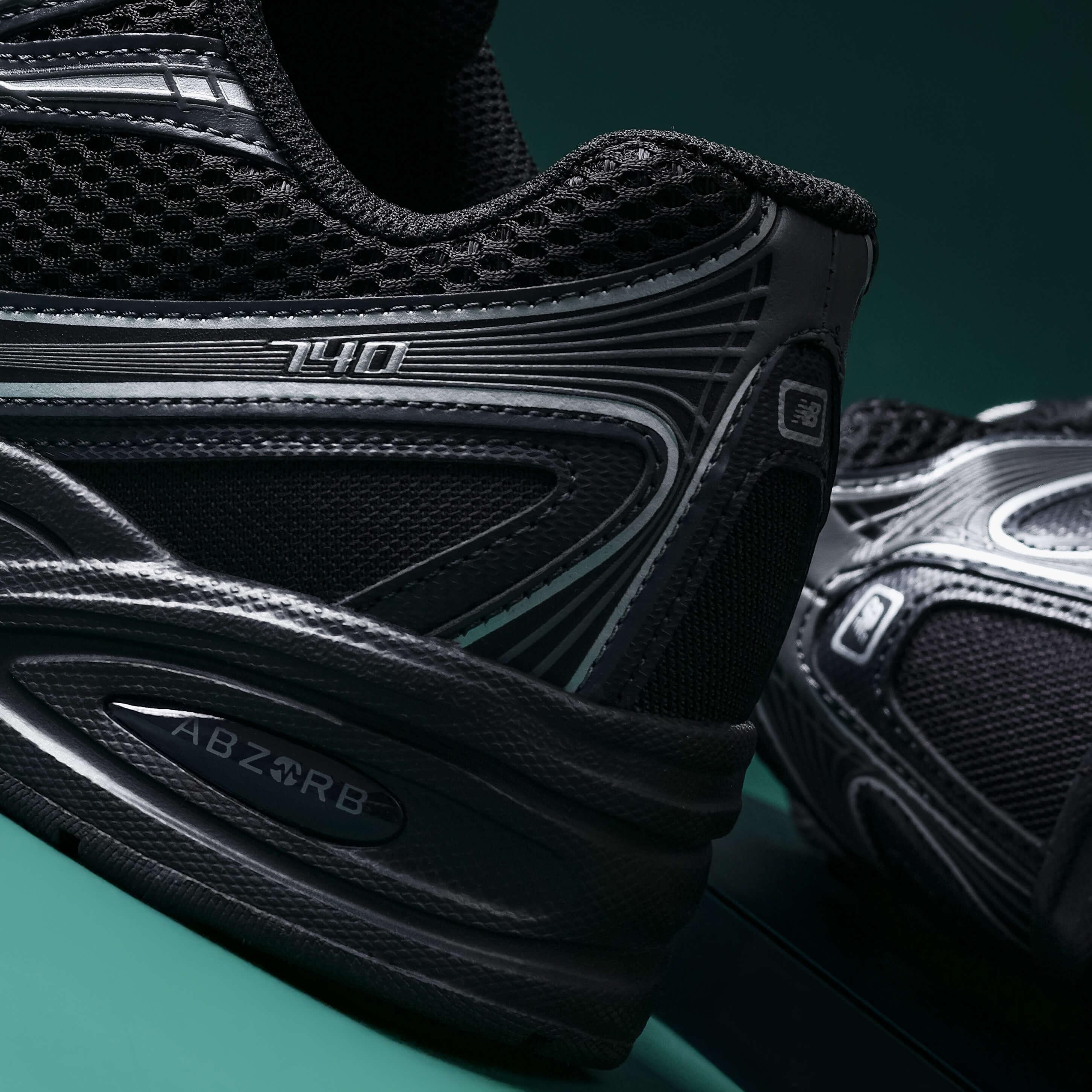 New Balance 740 V2 Black Grey Silver