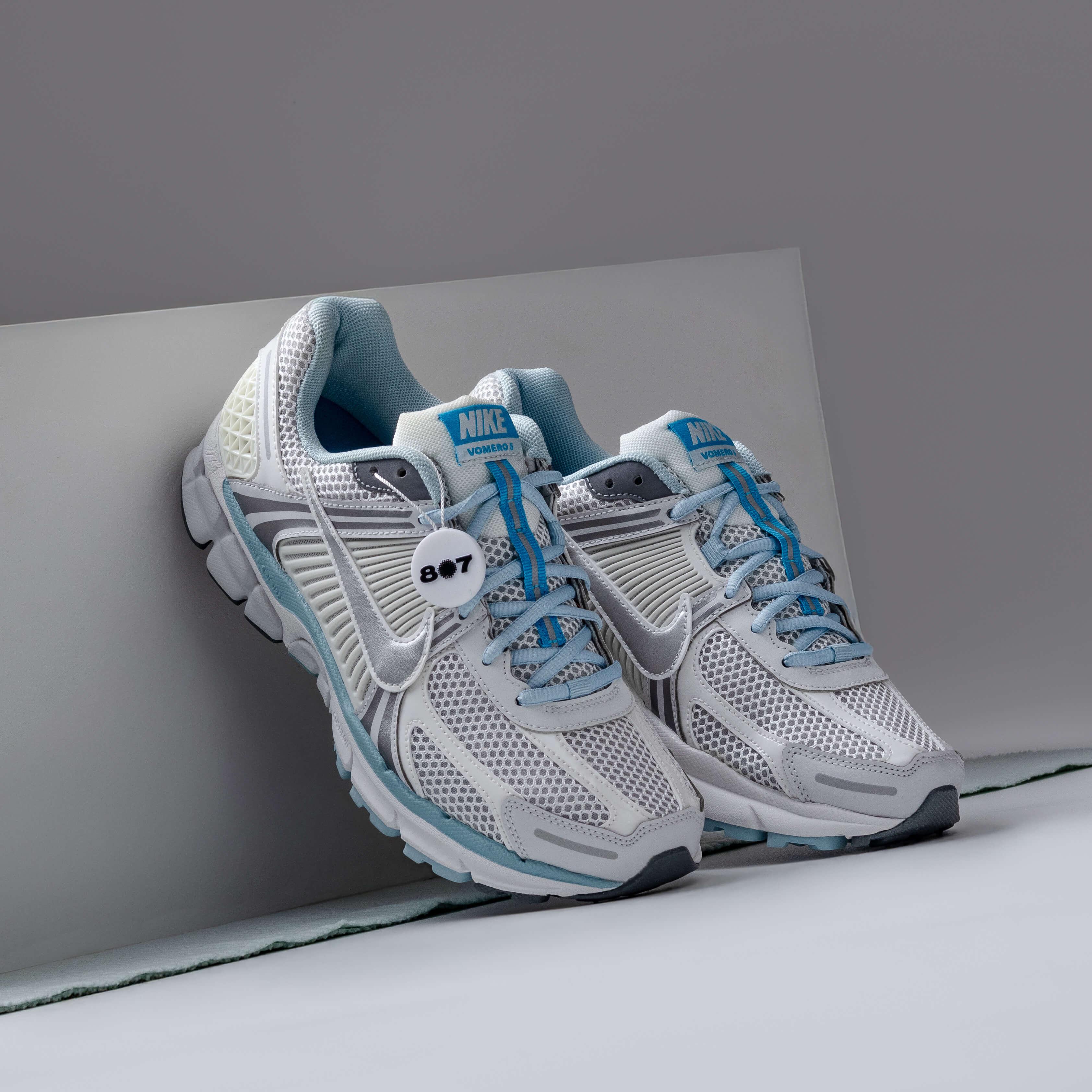 Nike Zoom Vomero 5 520 Pack Ocean Bliss White