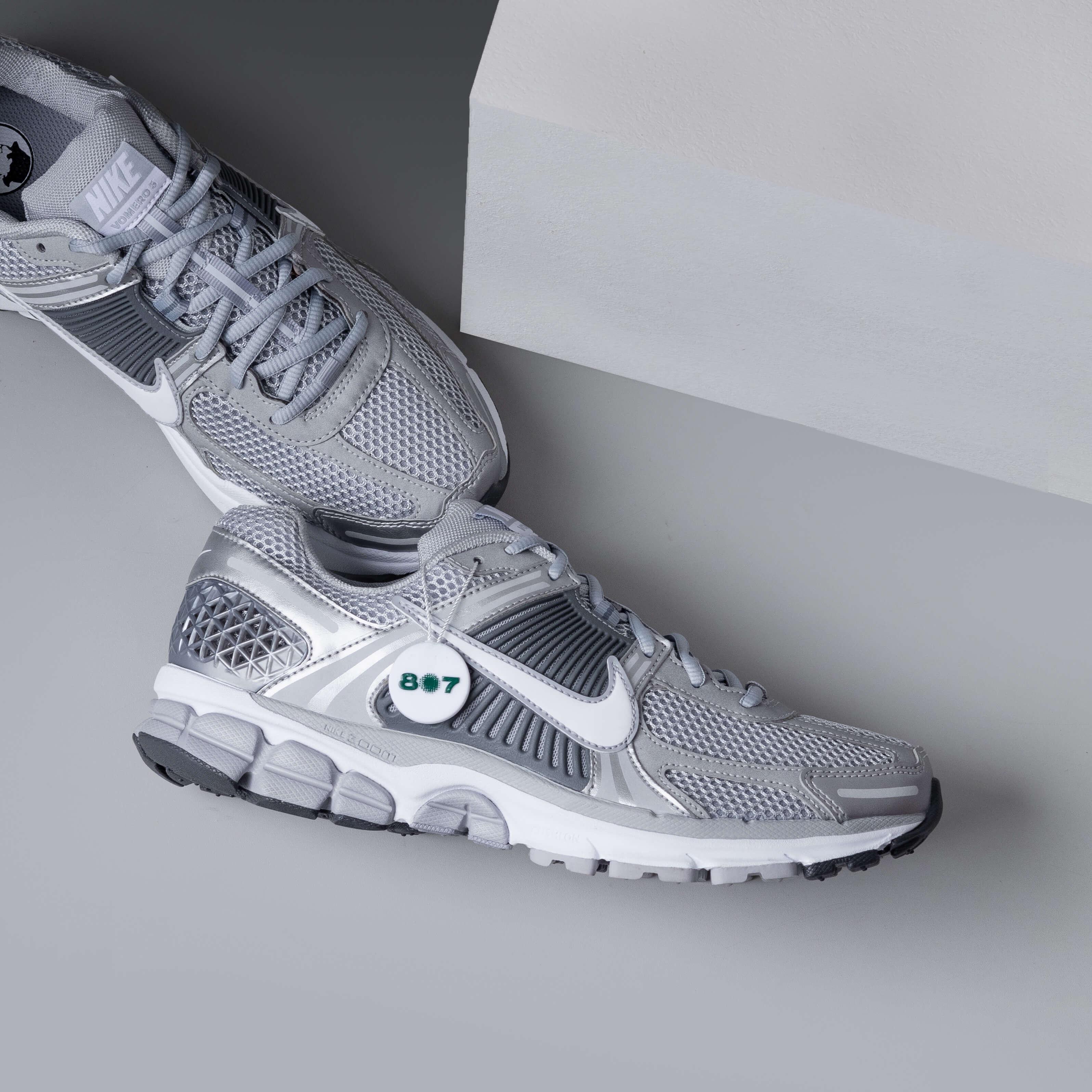 Nike Zoom Vomero 5 Cool Grey White