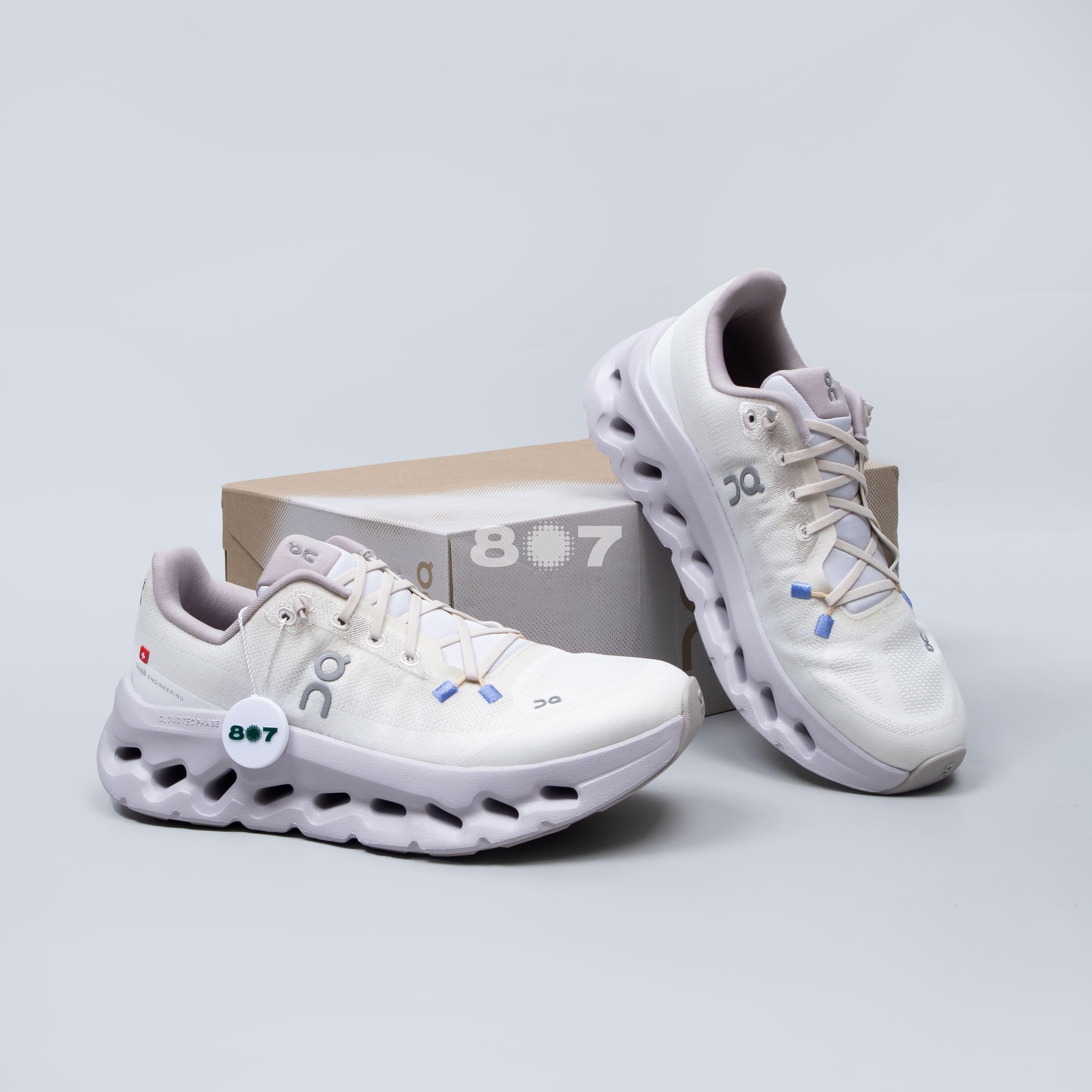 ON Cloudtilt Sand Lavender White