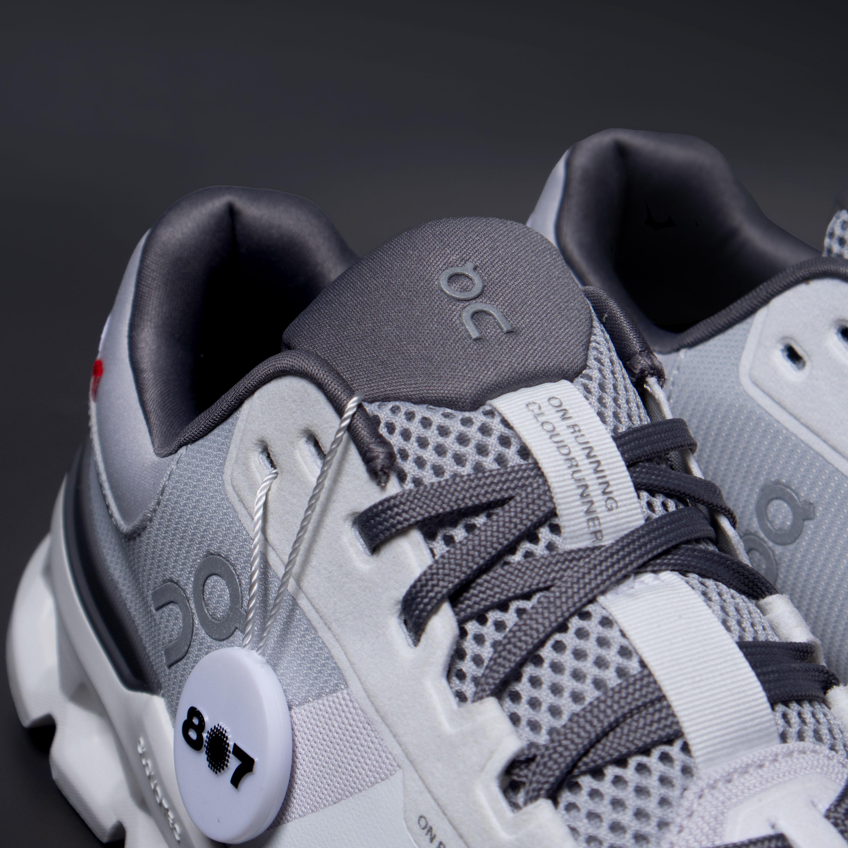 ON Cloudrunner 2 Frost White Grey