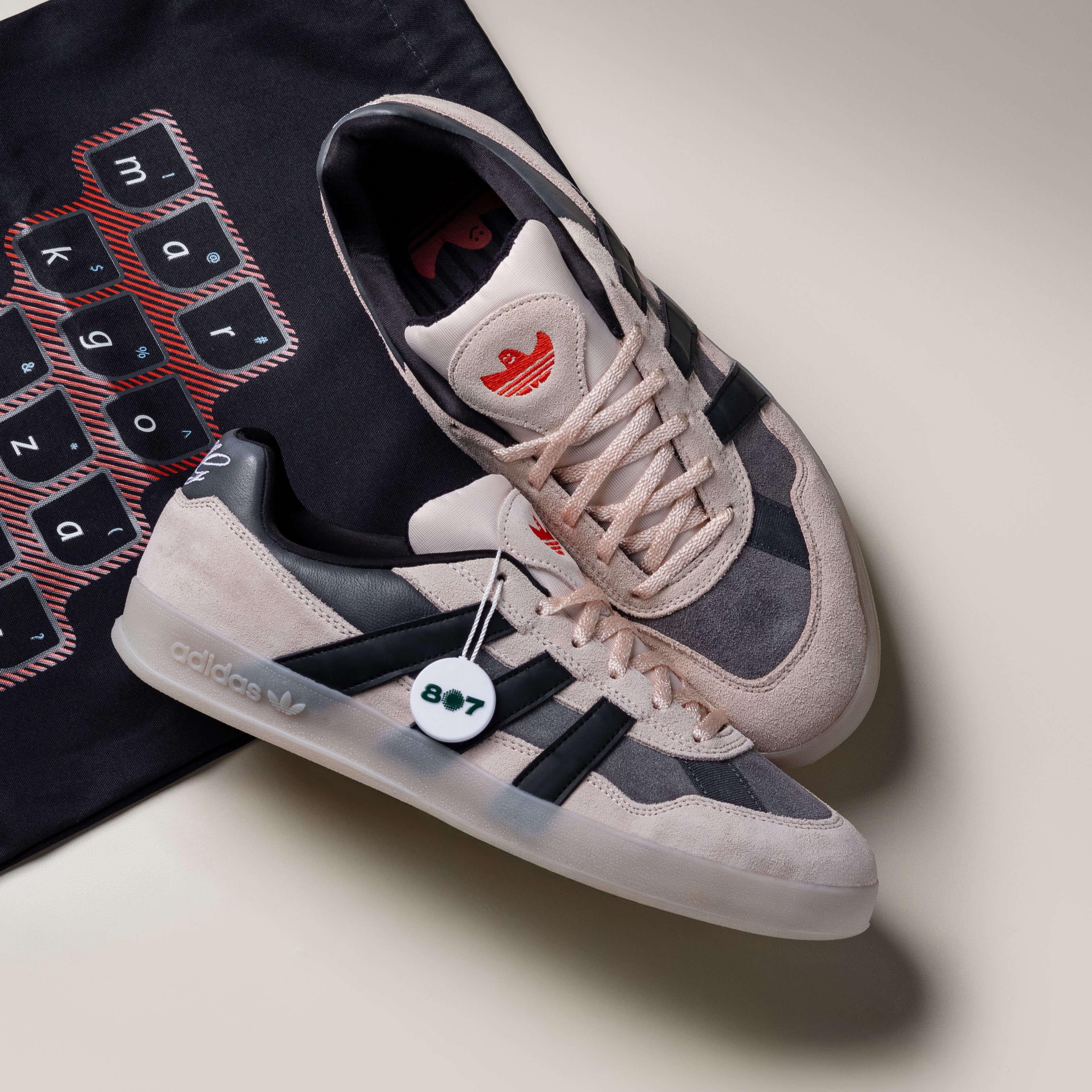 Adidas Aloha Super Wonder Quartz Core Black Grey