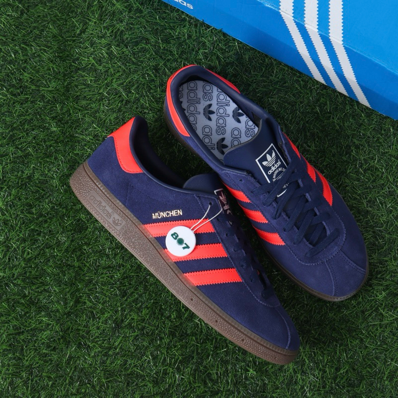 Adidas Munchen Dark Blue Solar Red