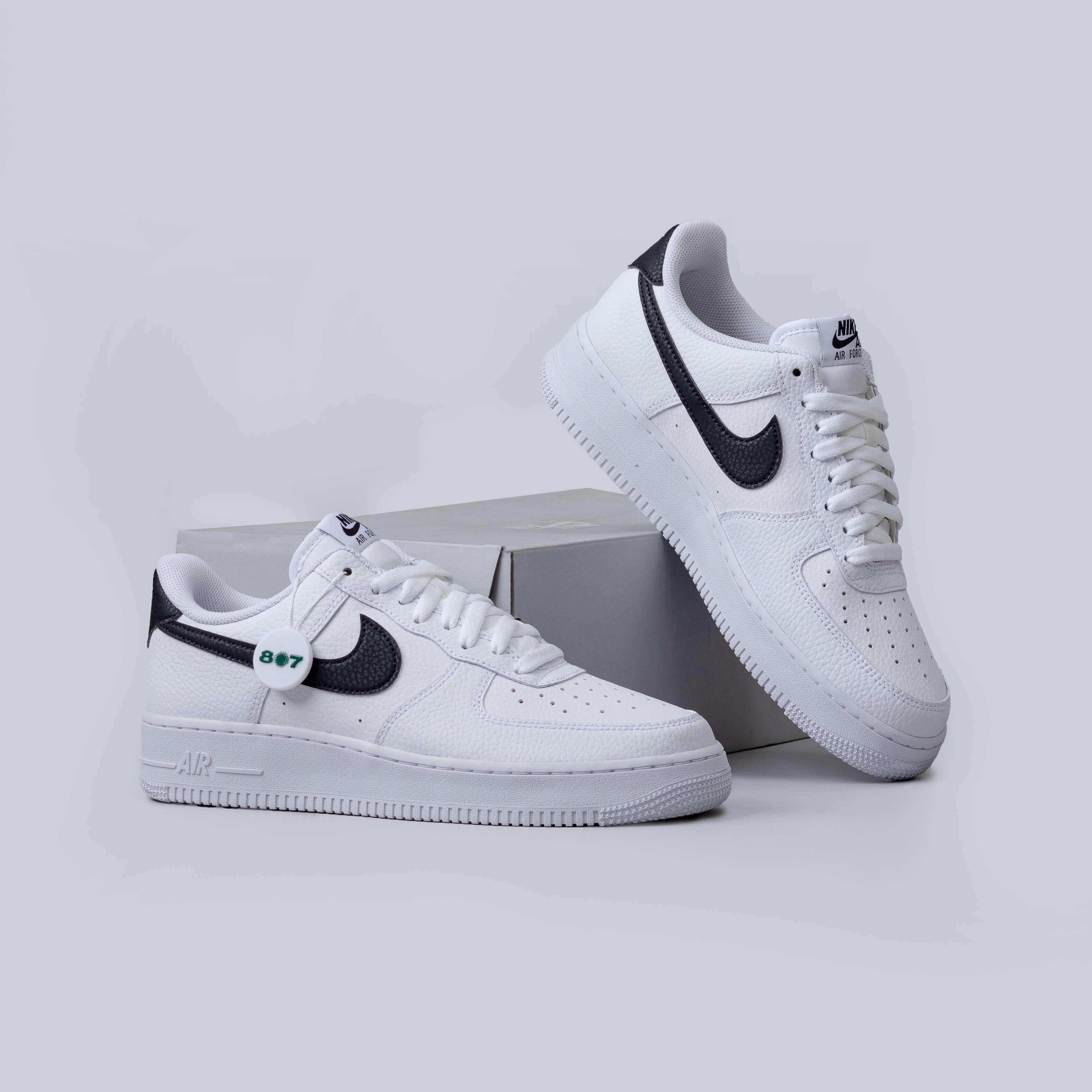 Air Force 1 Low White Black