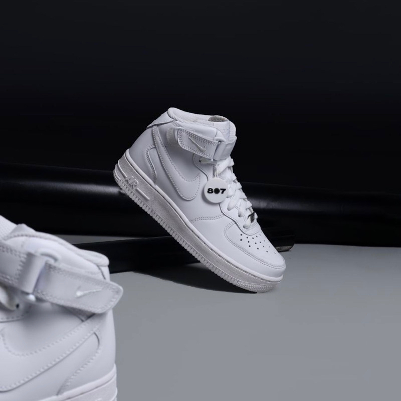 Air Force 1 Mid Triple White Women