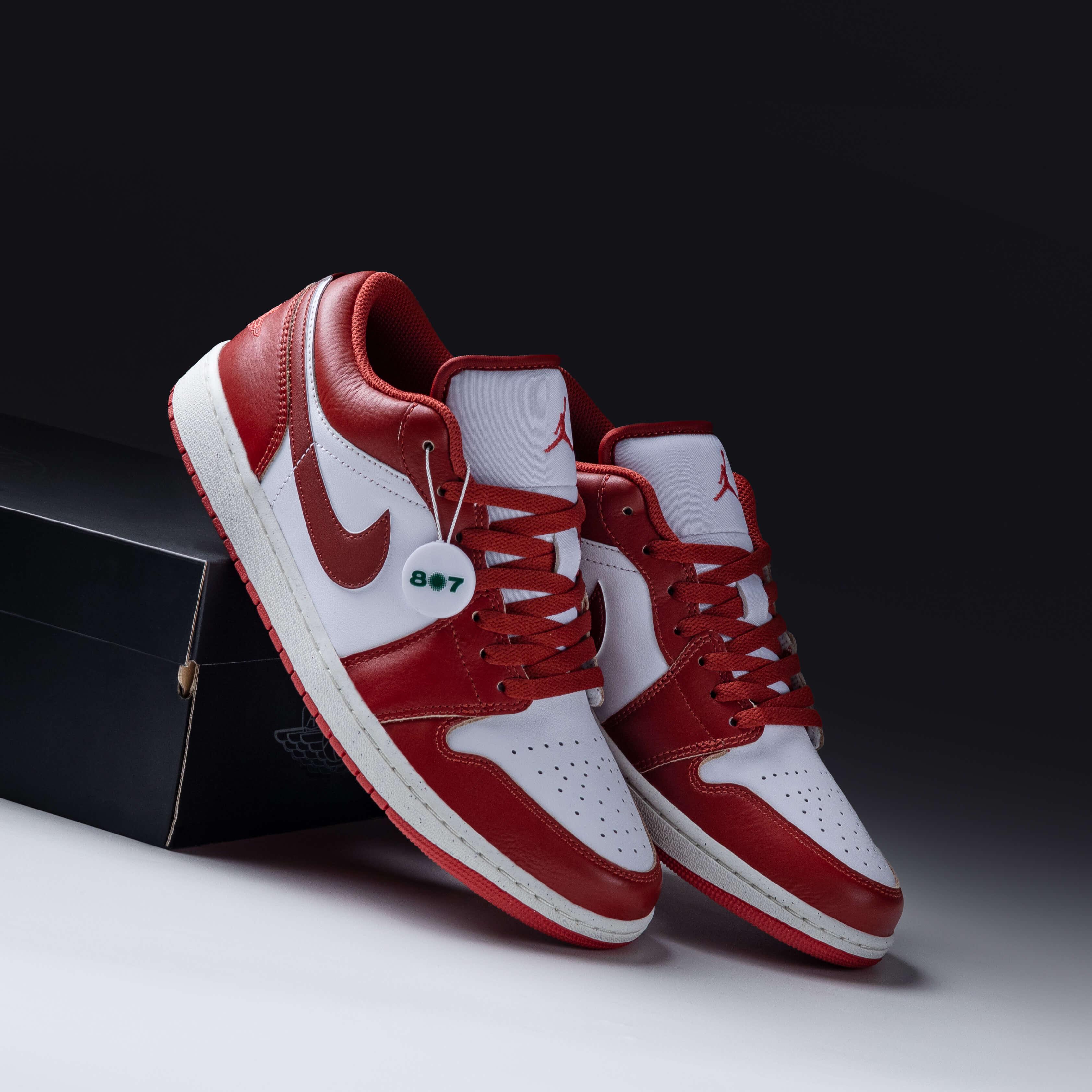 Air Jordan 1 Low Dune Red