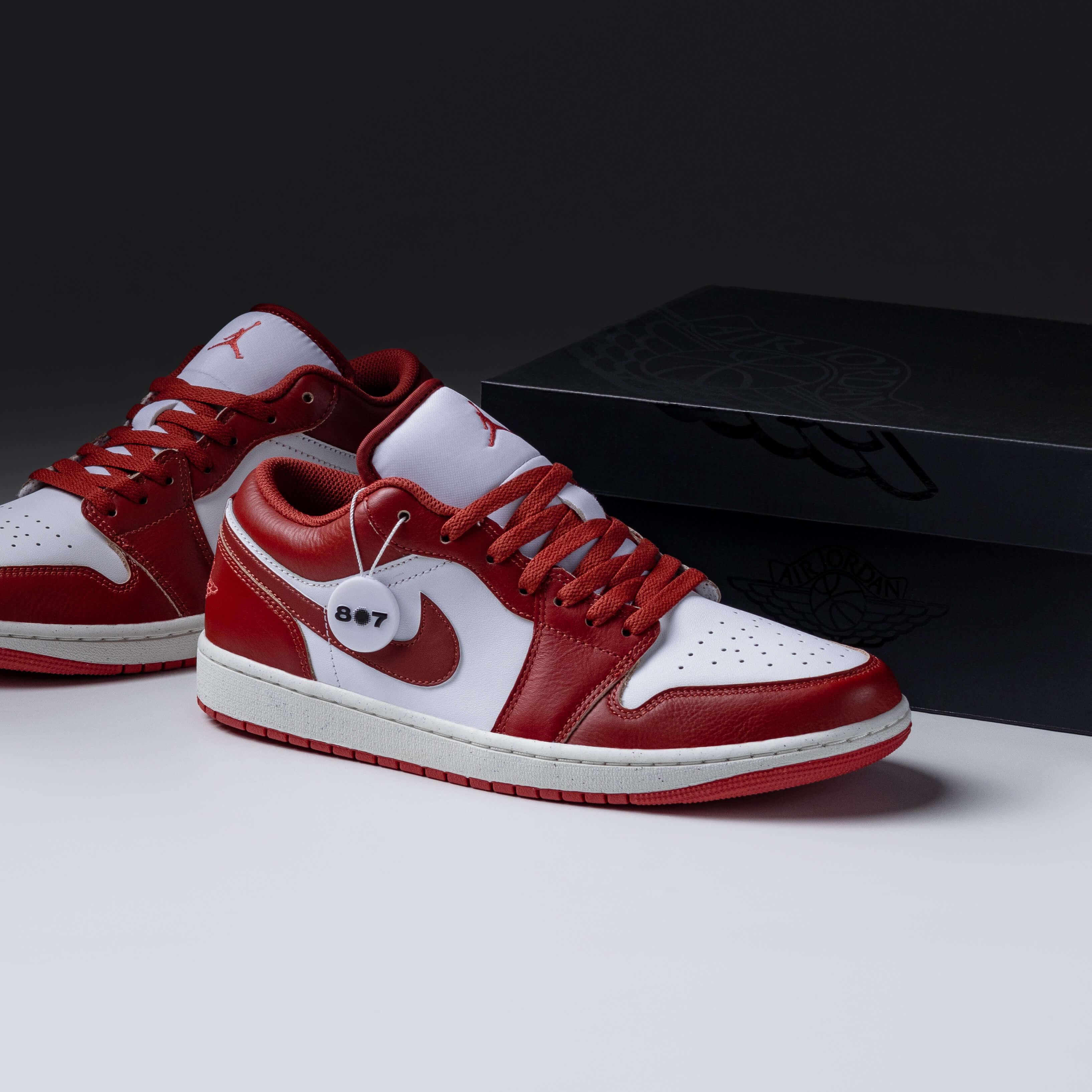 Air Jordan 1 Low Dune Red