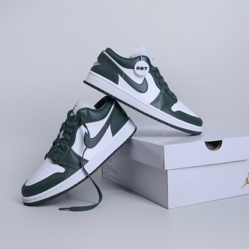 Air Jordan 1 Low Galactic Jade Green
