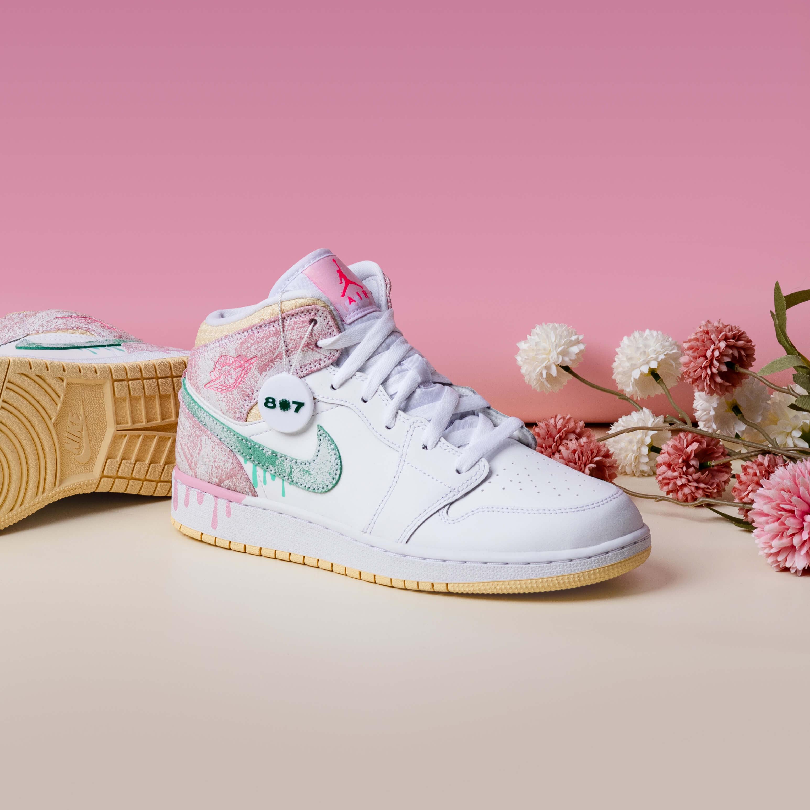 Air Jordan 1 Mid Paint Drip GS Women