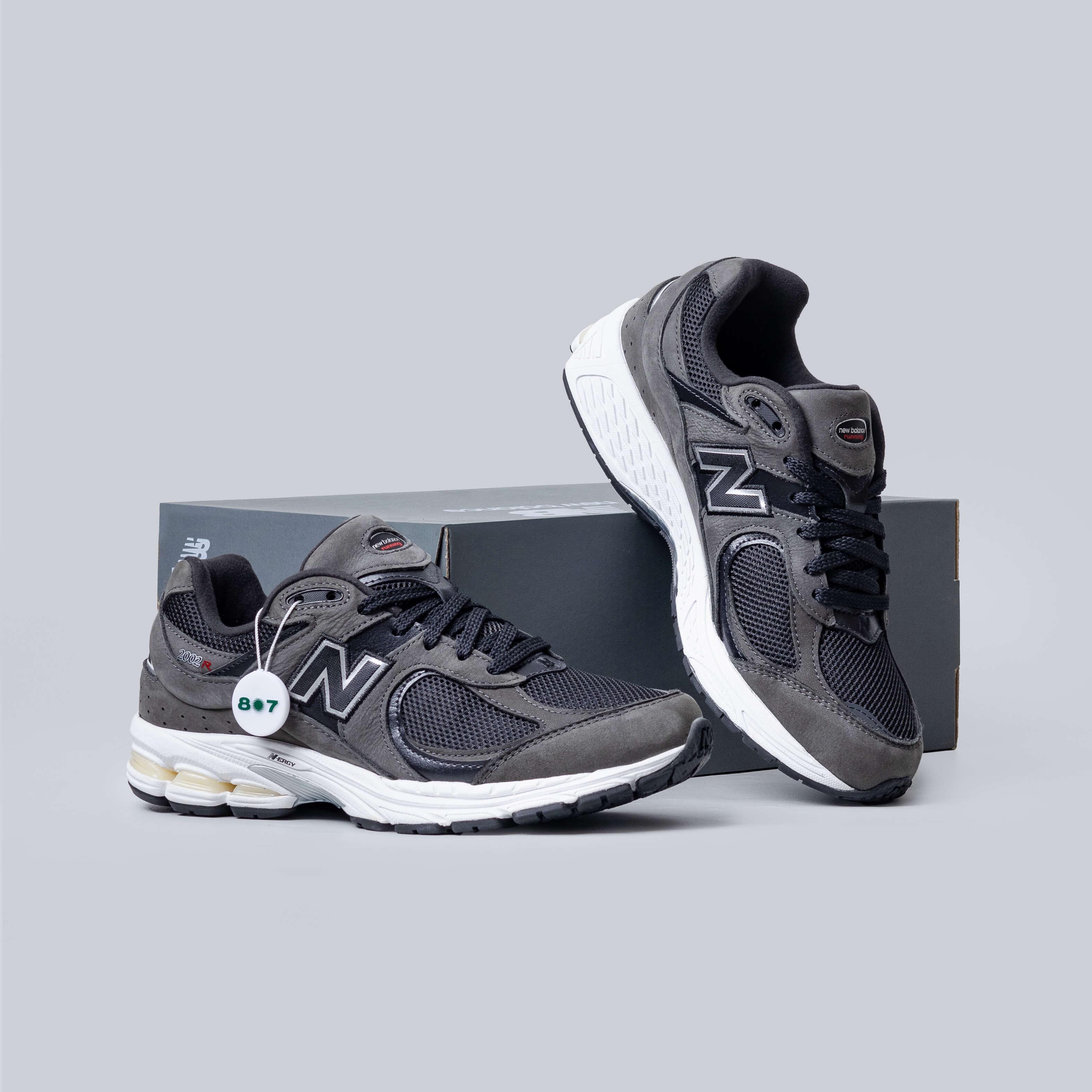 New Balance 2002R Black Grey