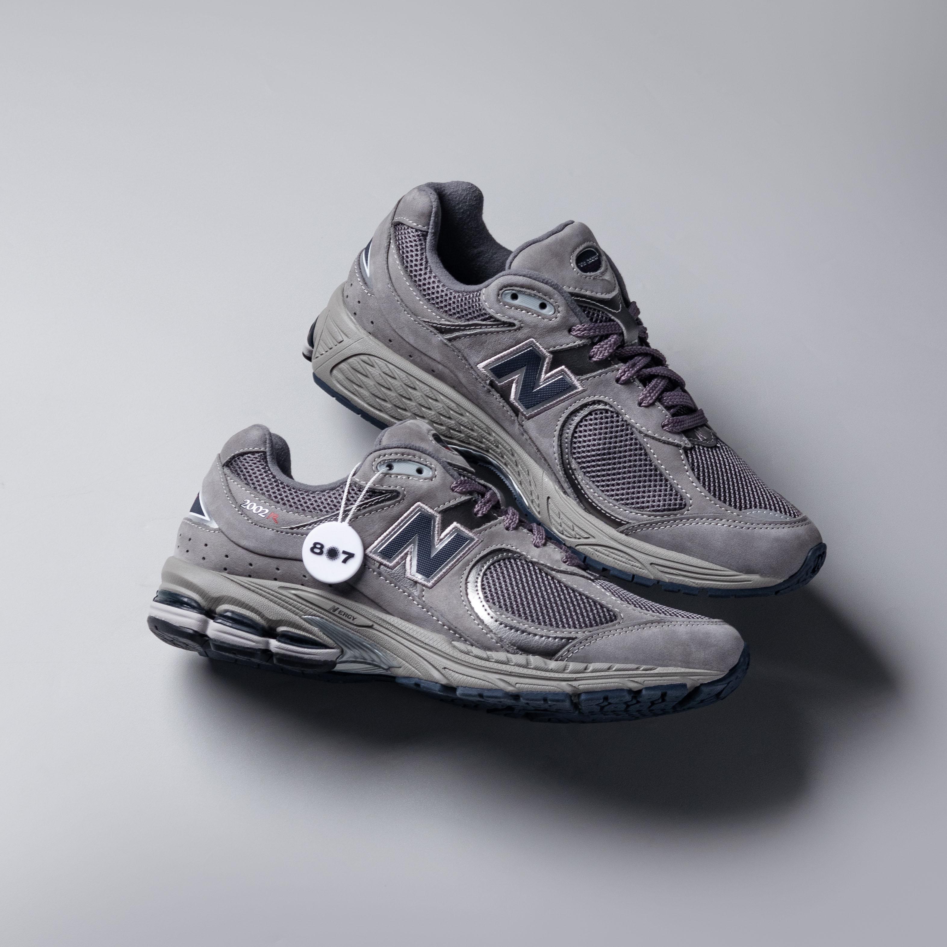 New Balance 2002R Light Grey
