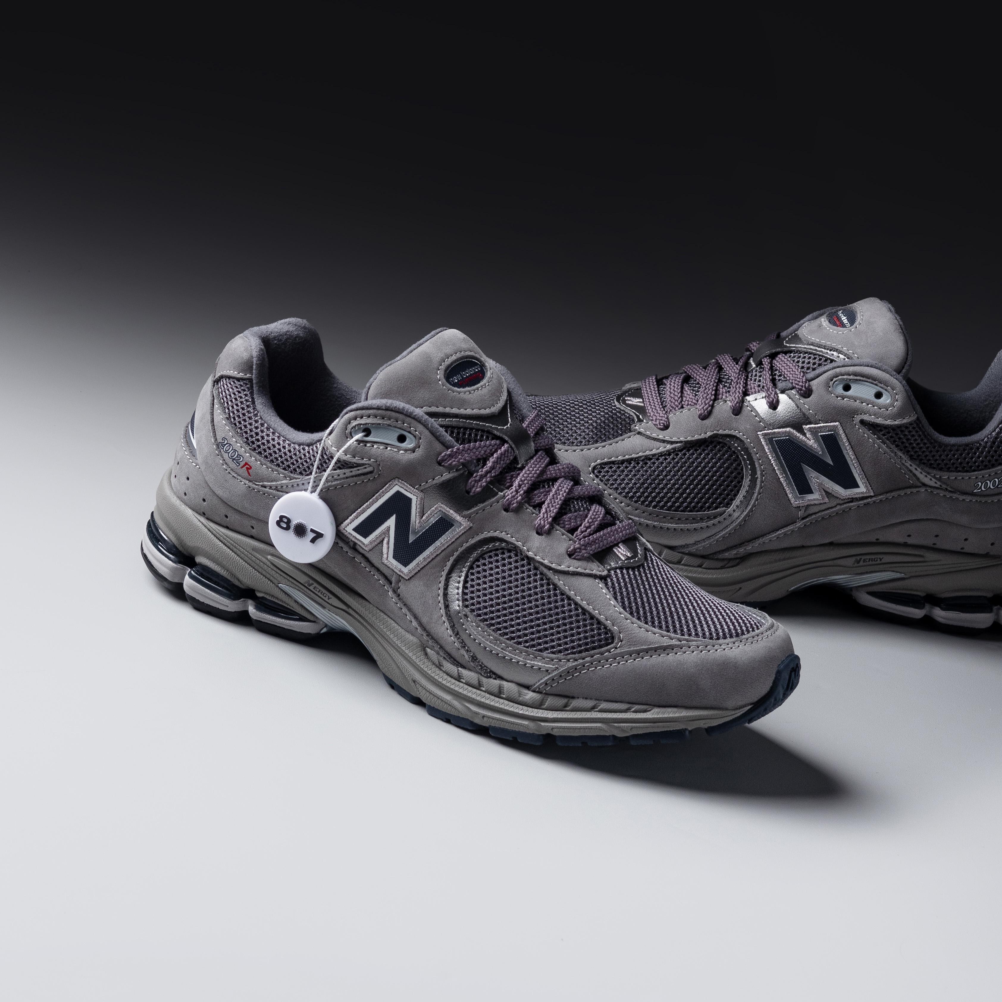 New Balance 2002R Light Grey