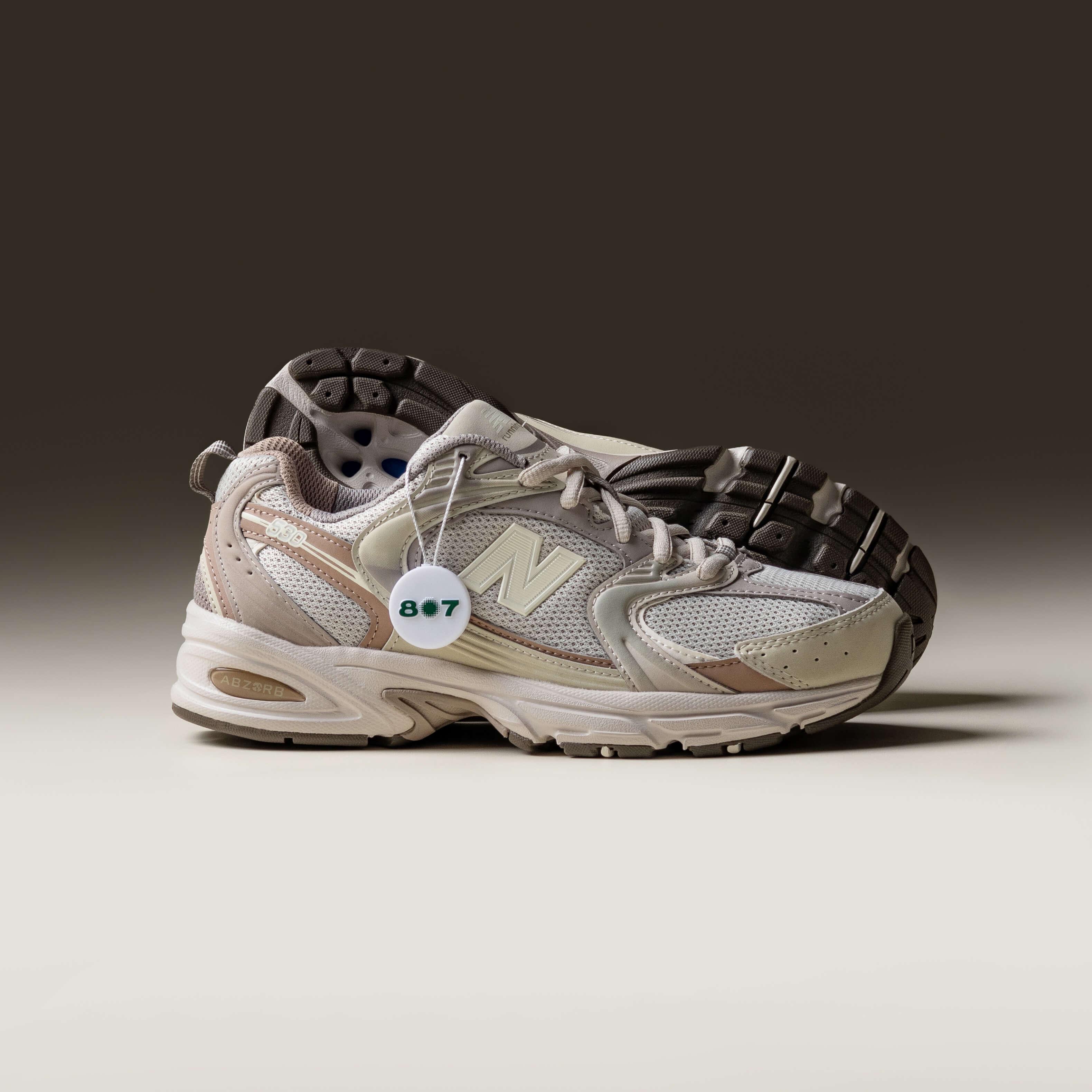 New Balance 530 Cream Beige