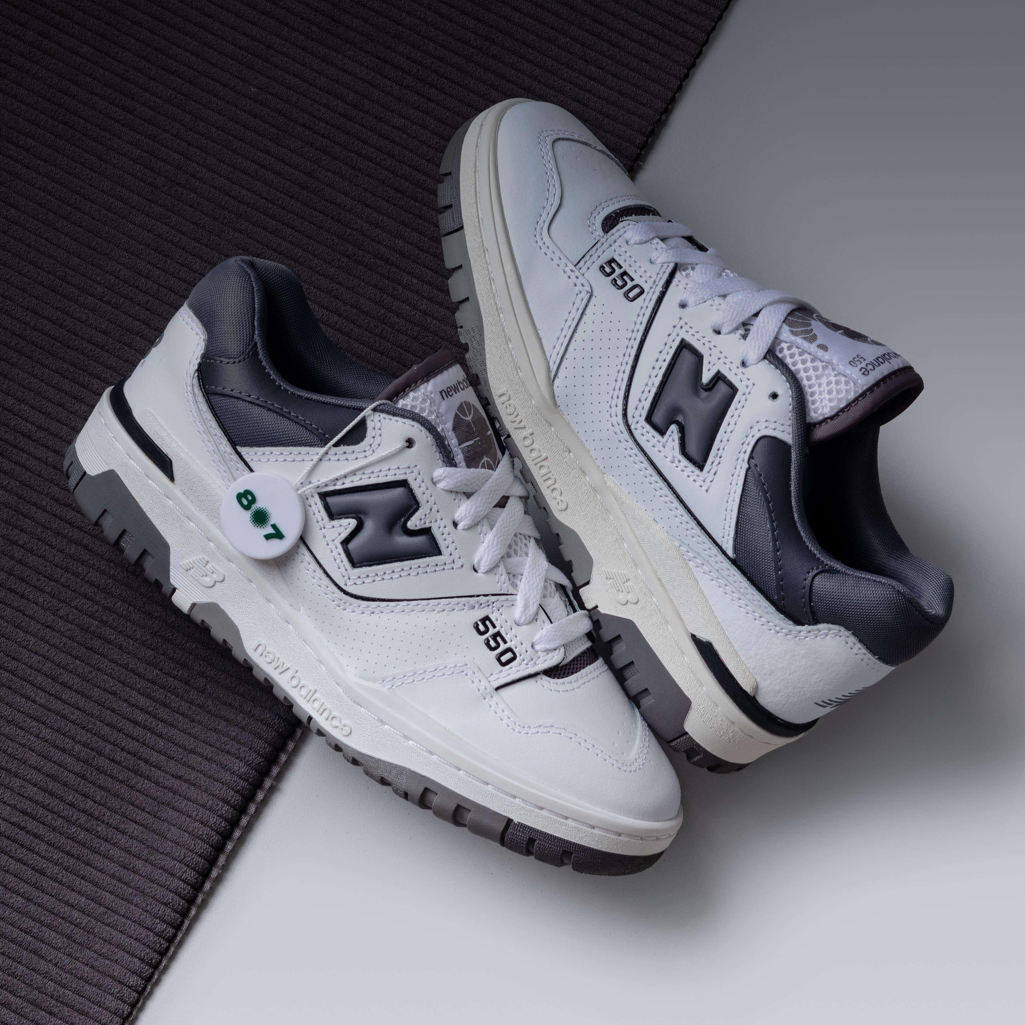 New Balance 550 White Grey Dark grey