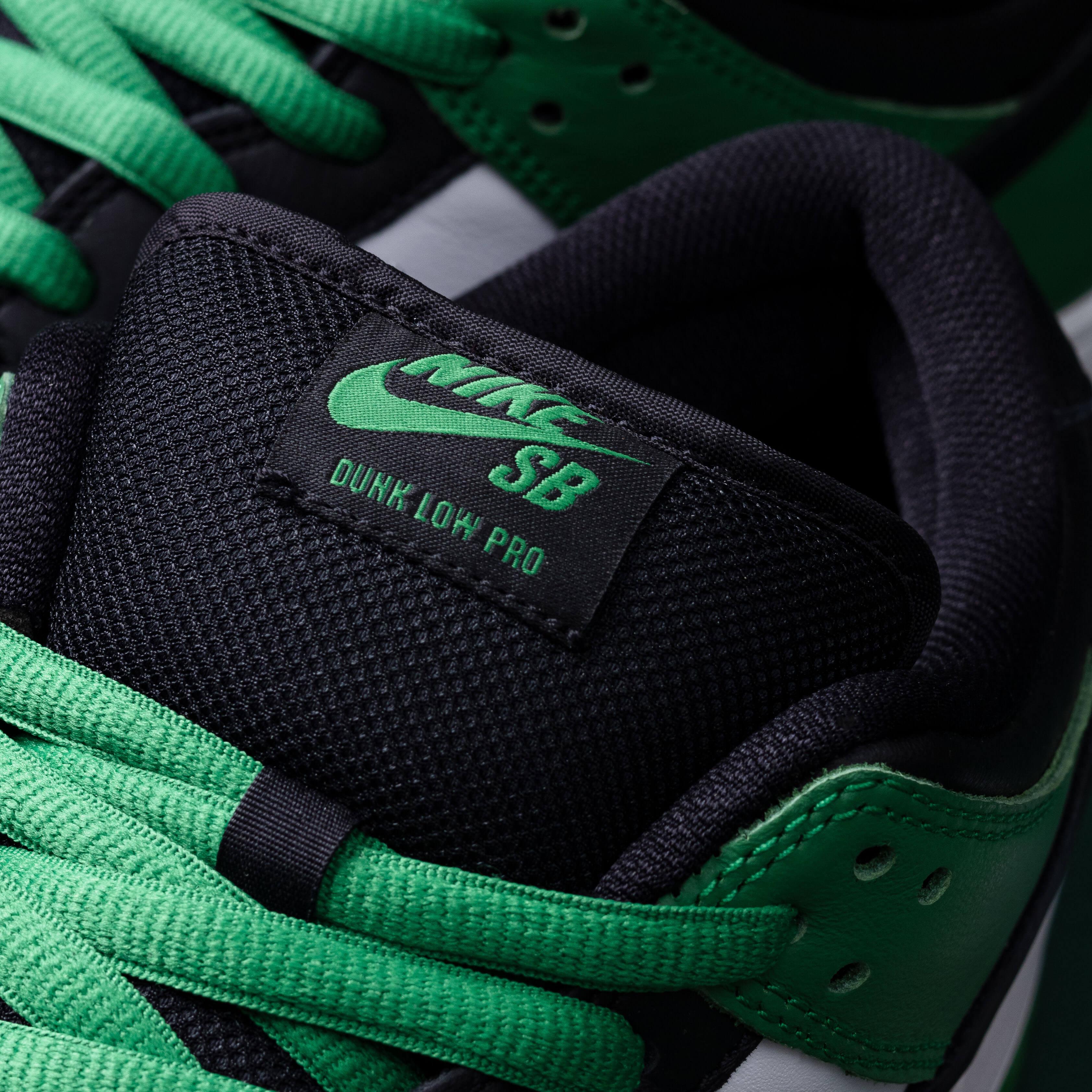 SB Dunk Low Classic Green