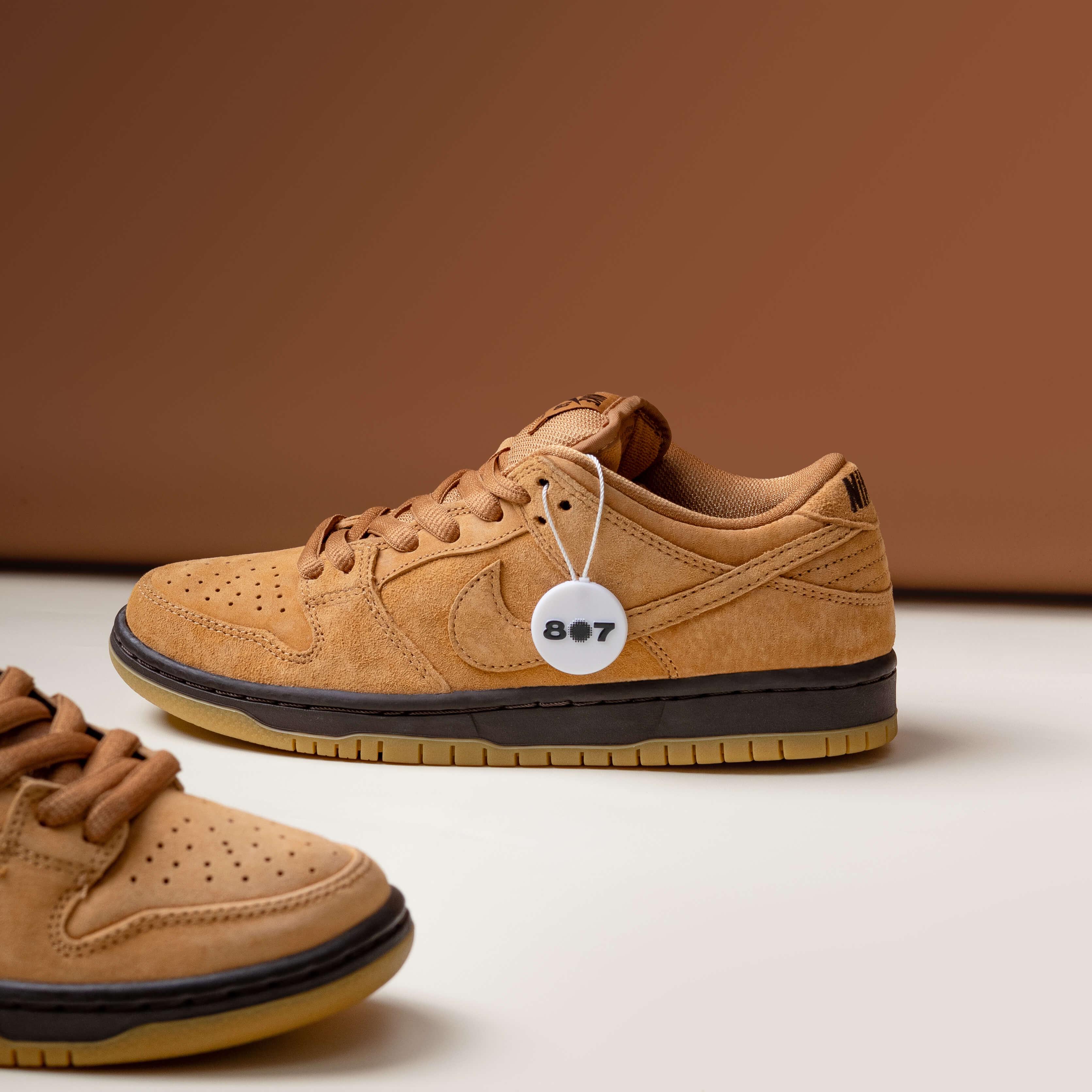 SB Dunk Low Wheat Mocha Brown