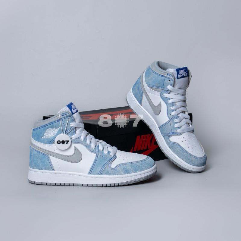 Air Jordan 1 High Hyper Royal GS Women