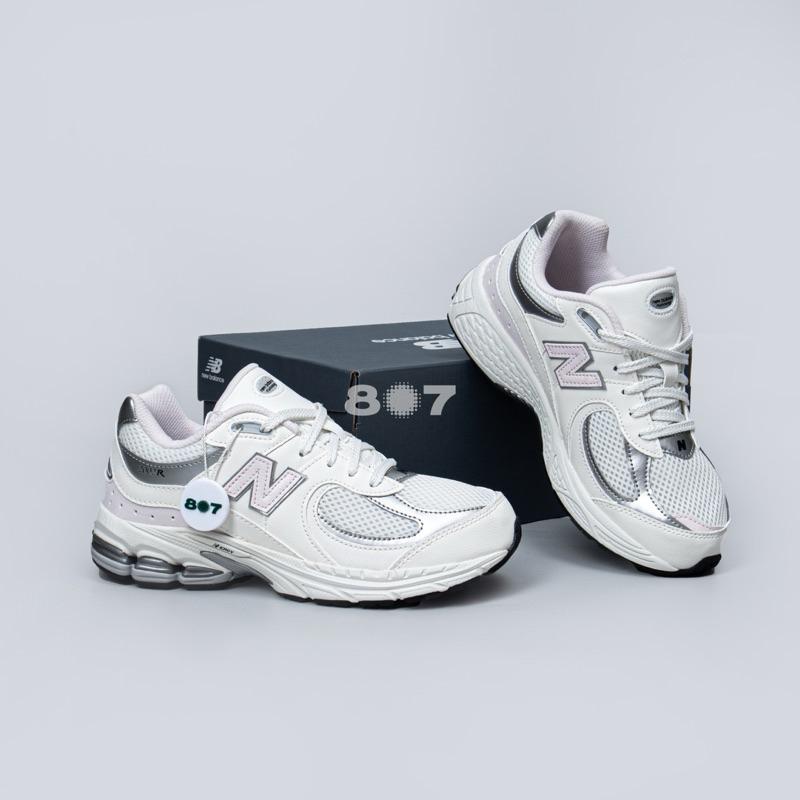 New Balance 2002R Sea Salt White GS Women
