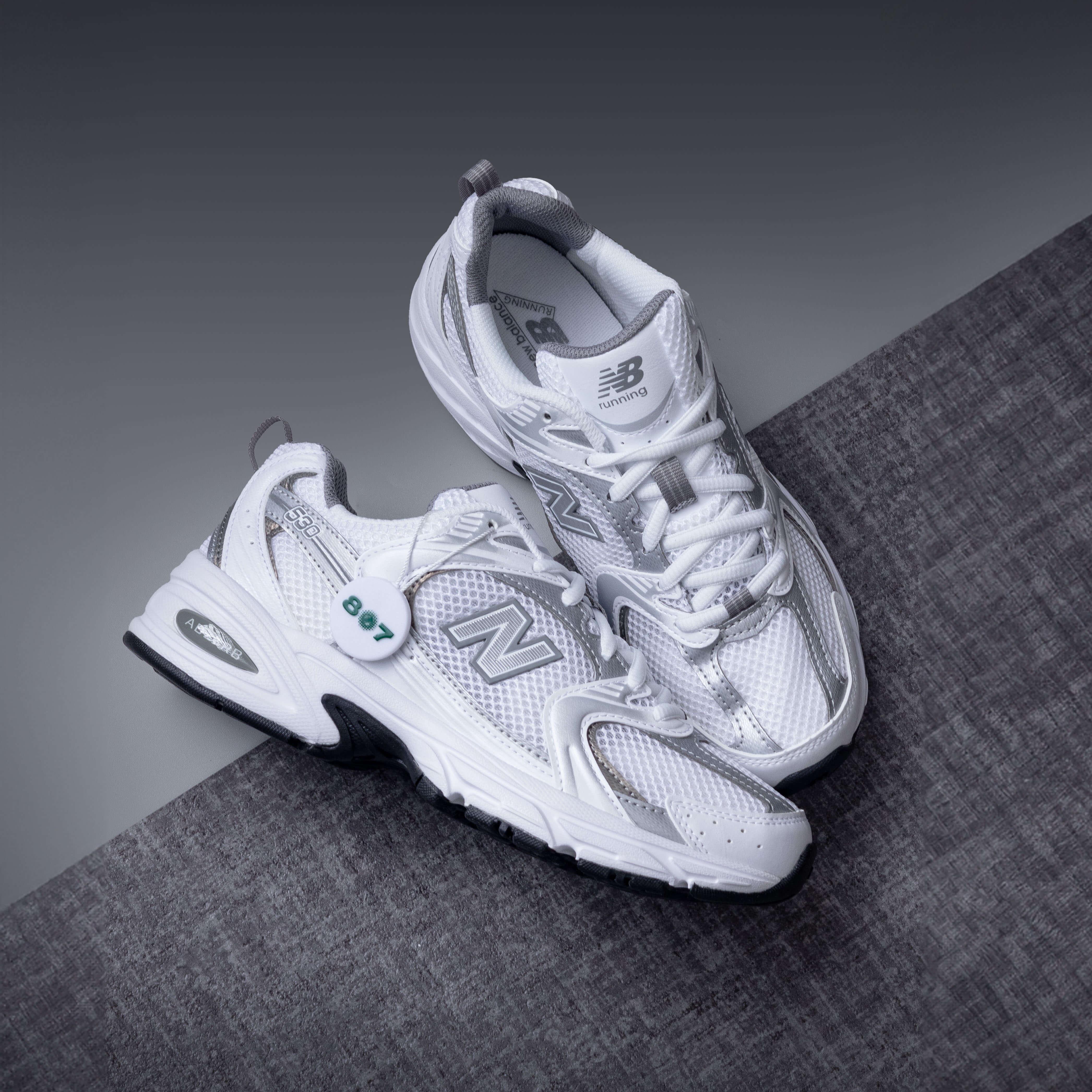 New Balance 530 White Silver Metallic