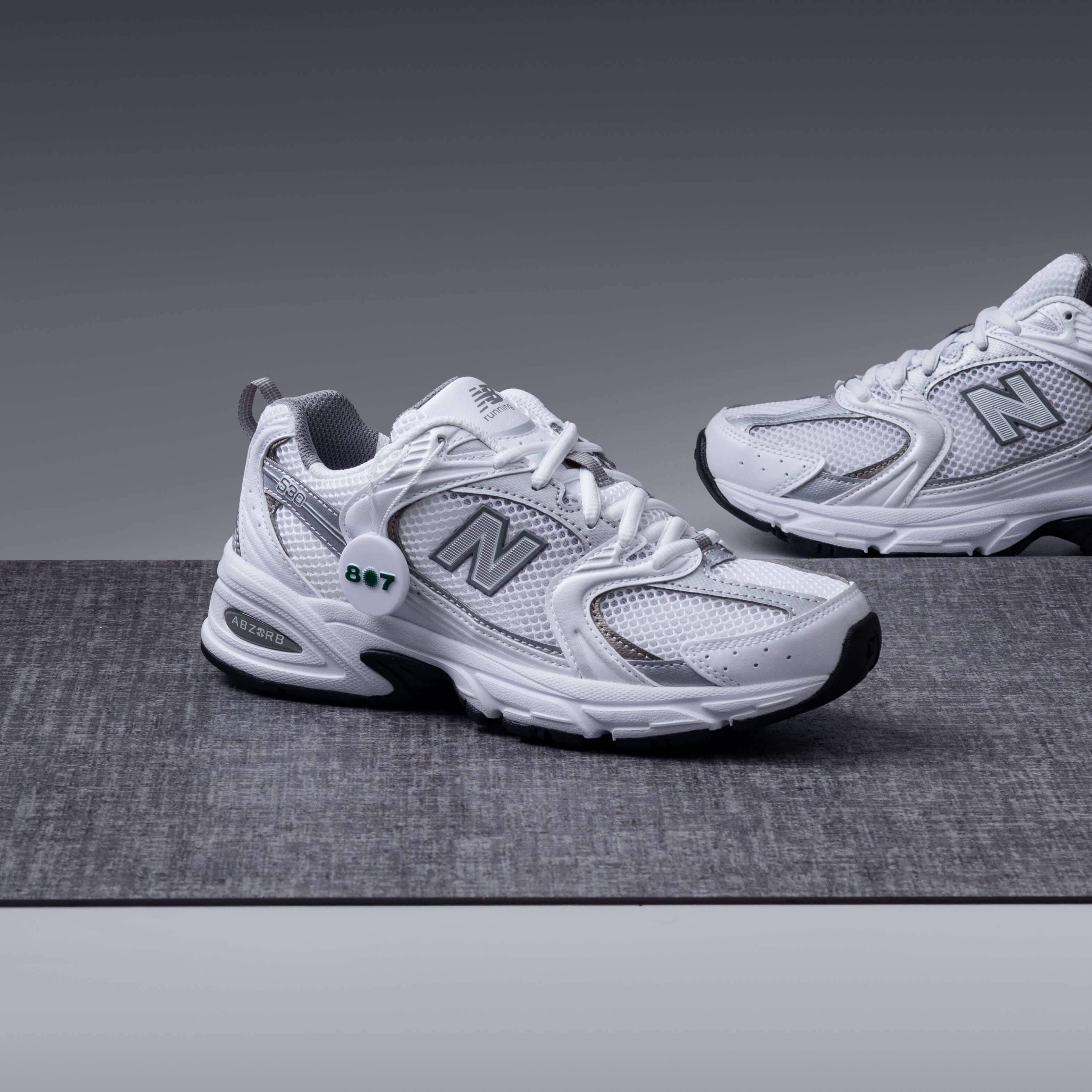 New Balance 530 White Silver Metallic