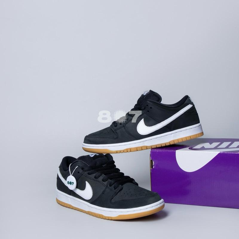 SB Dunk Low Black White Gum