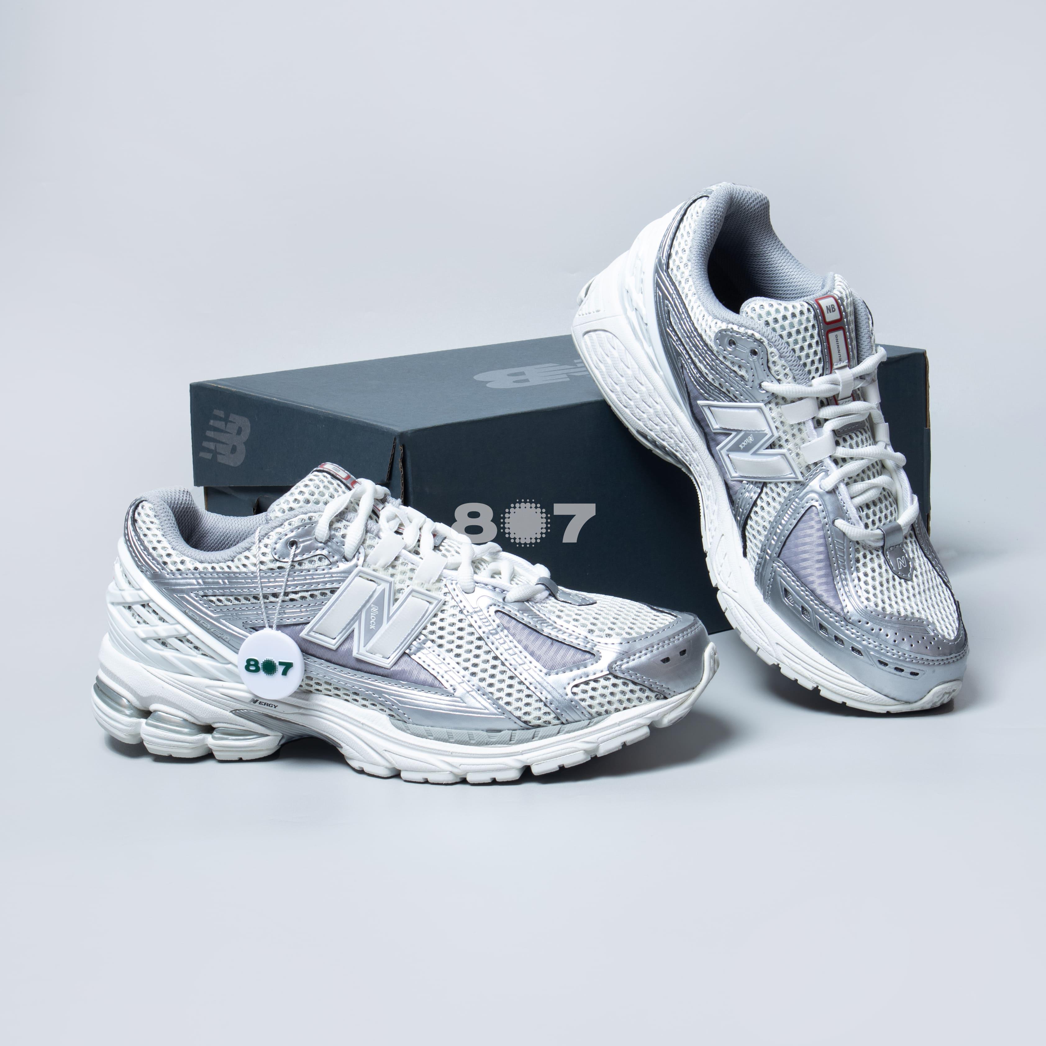 New Balance 1906R Urbancore Silver