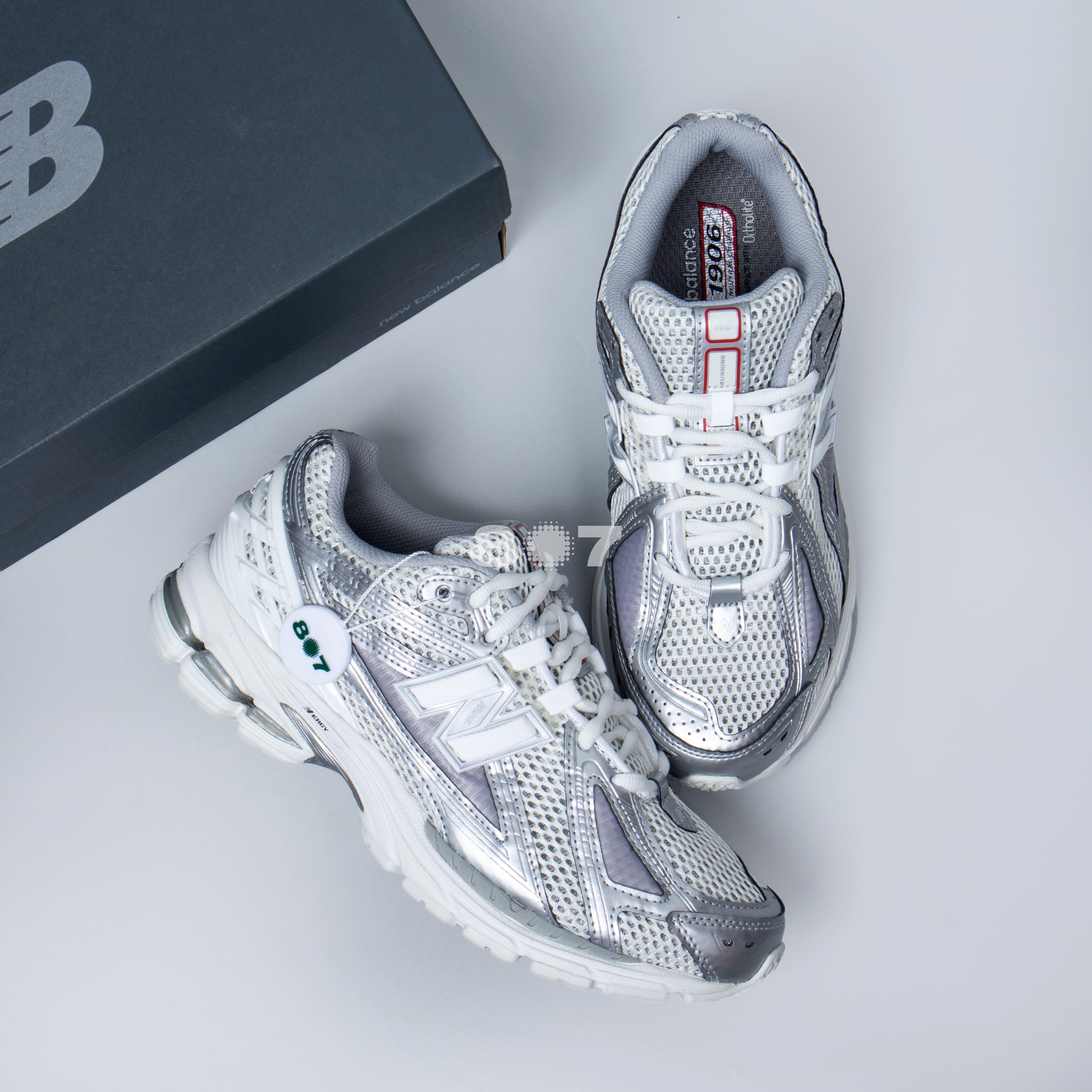 New Balance 1906R Urbancore Silver