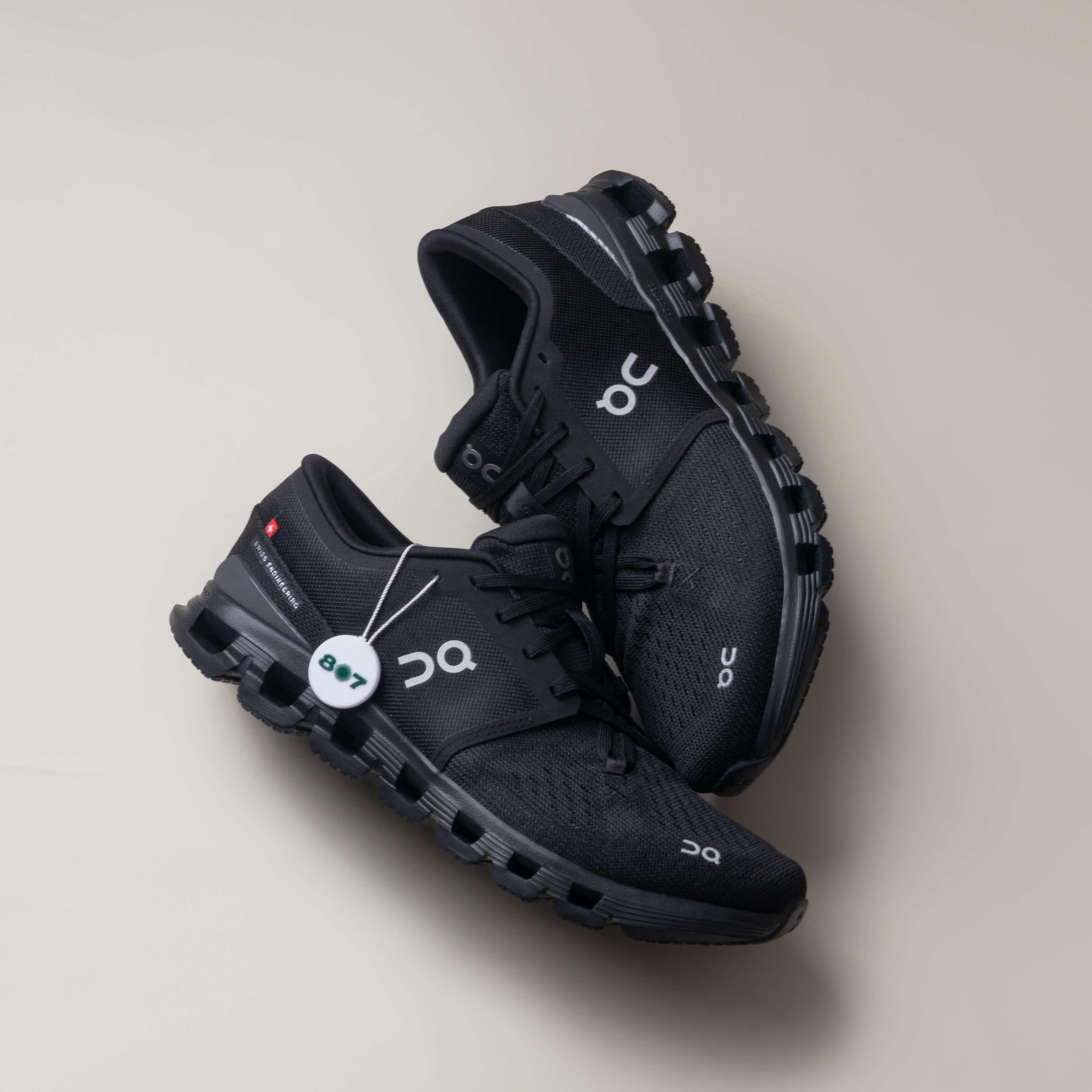 ON Cloud X 4 Black Eclipse
