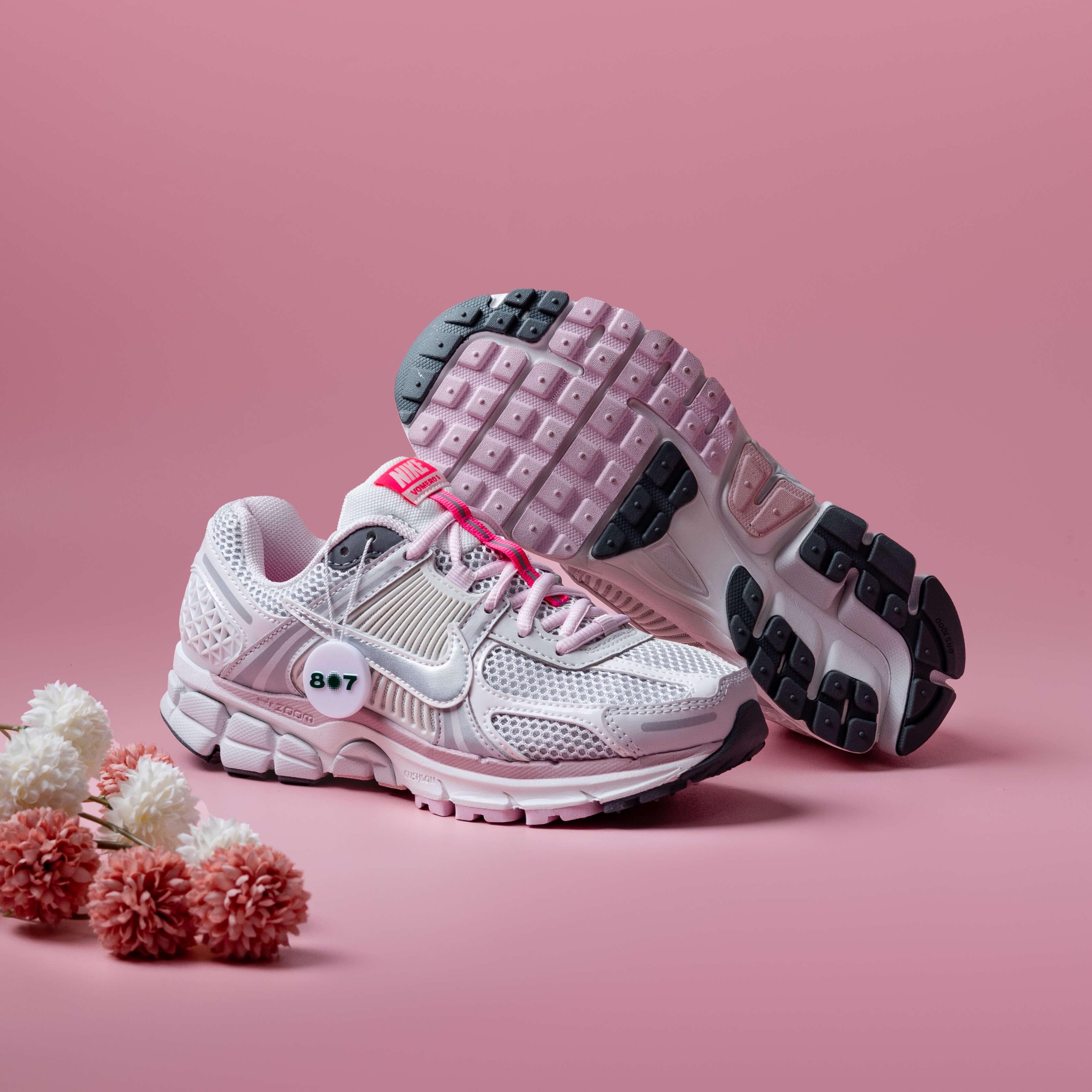 Nike Zoom Vomero 5 520 Pack White Pink