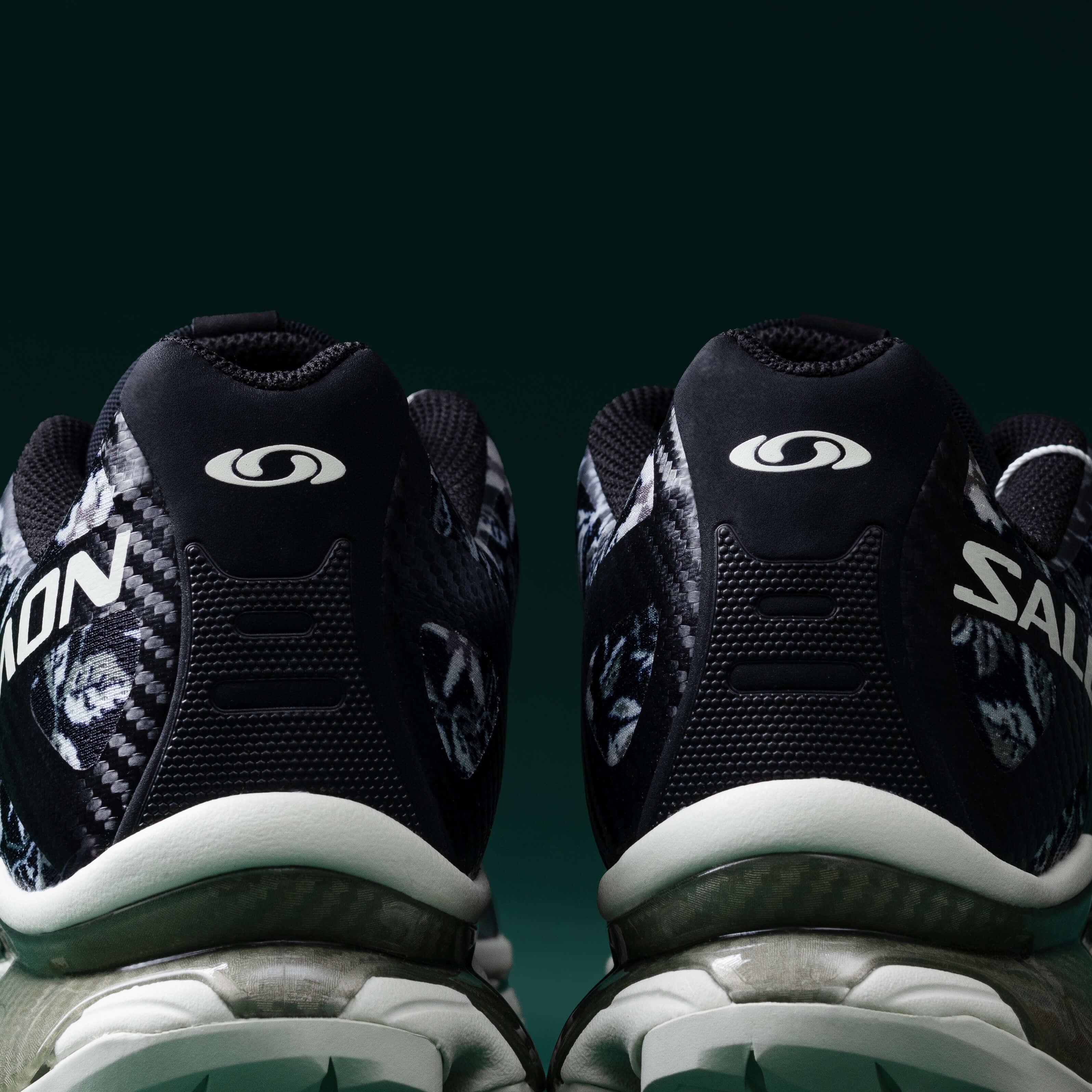 Salomon XT4 OG Needlepoint Black