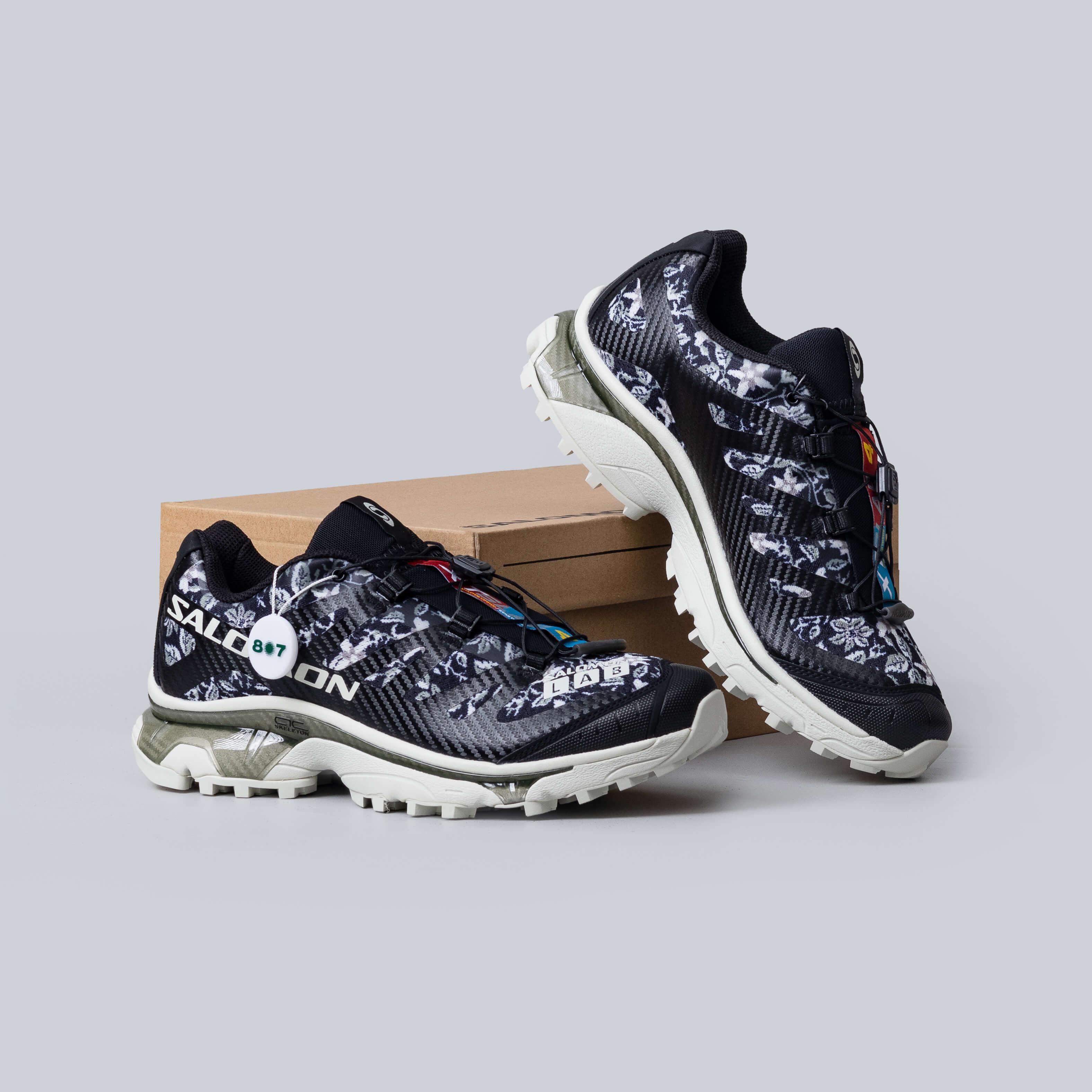 Salomon XT4 OG Needlepoint Black