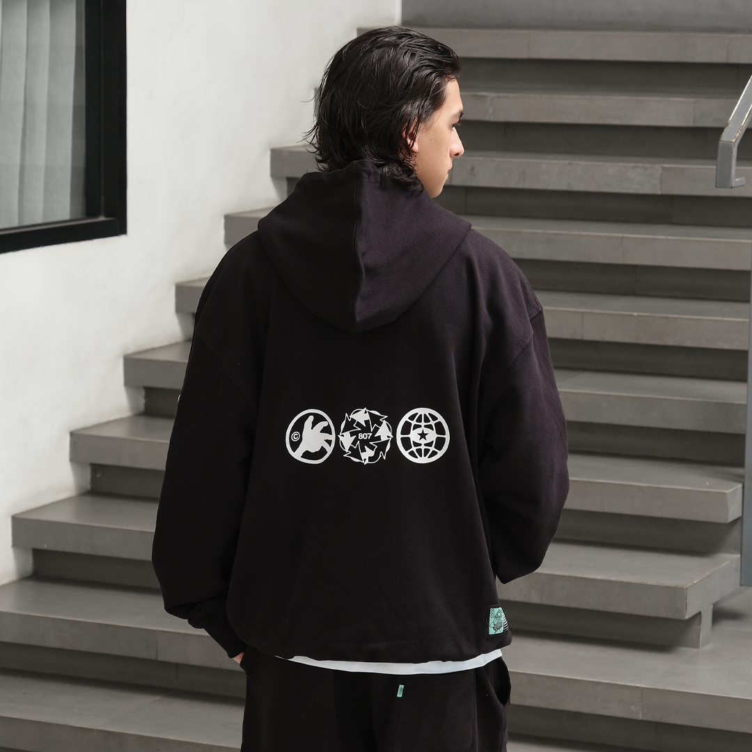 807GARAGE / 807 IDENTITY - Script Identity Logo Hoodie 