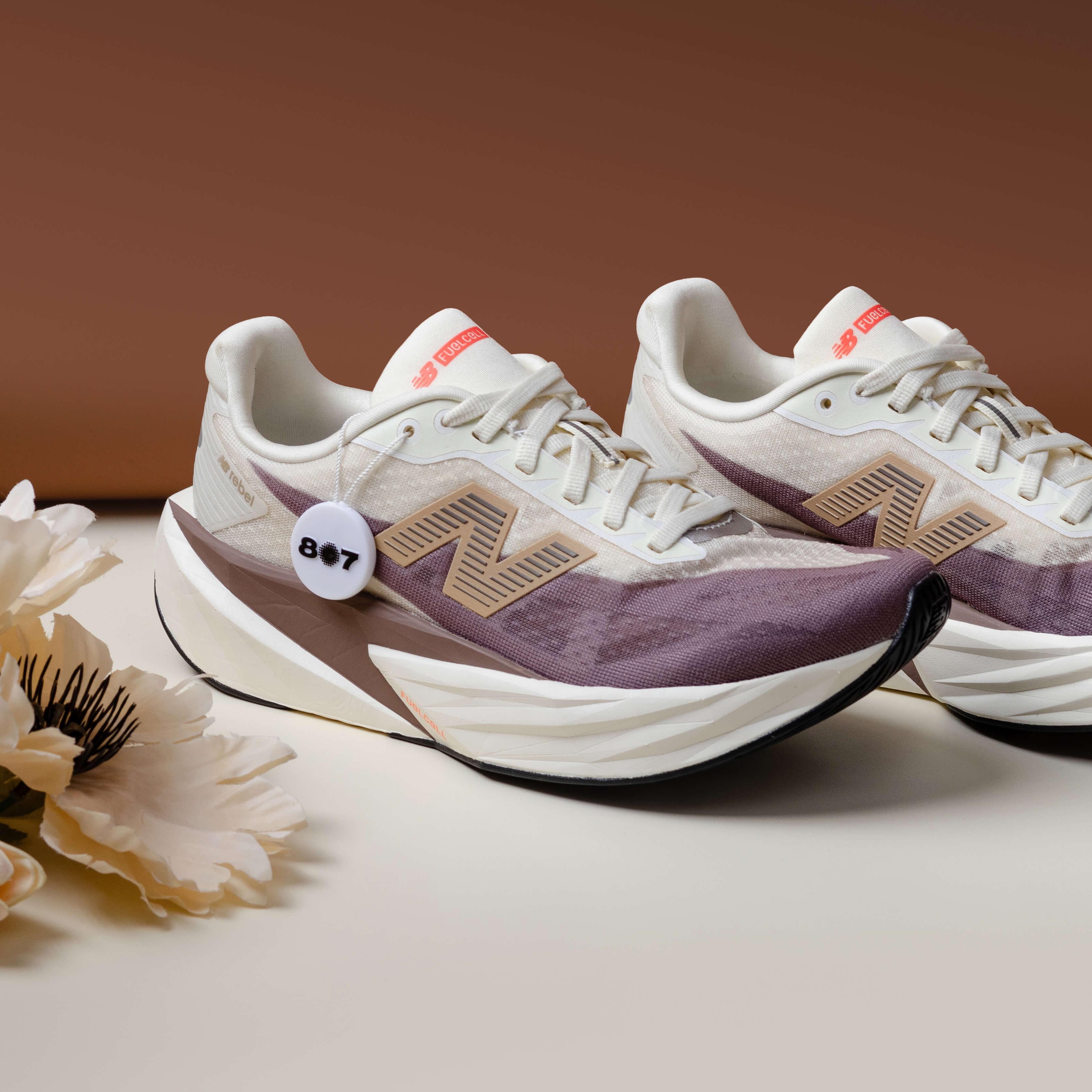 New Balance FuelCell Rebel V5 Angora Earth Shadow