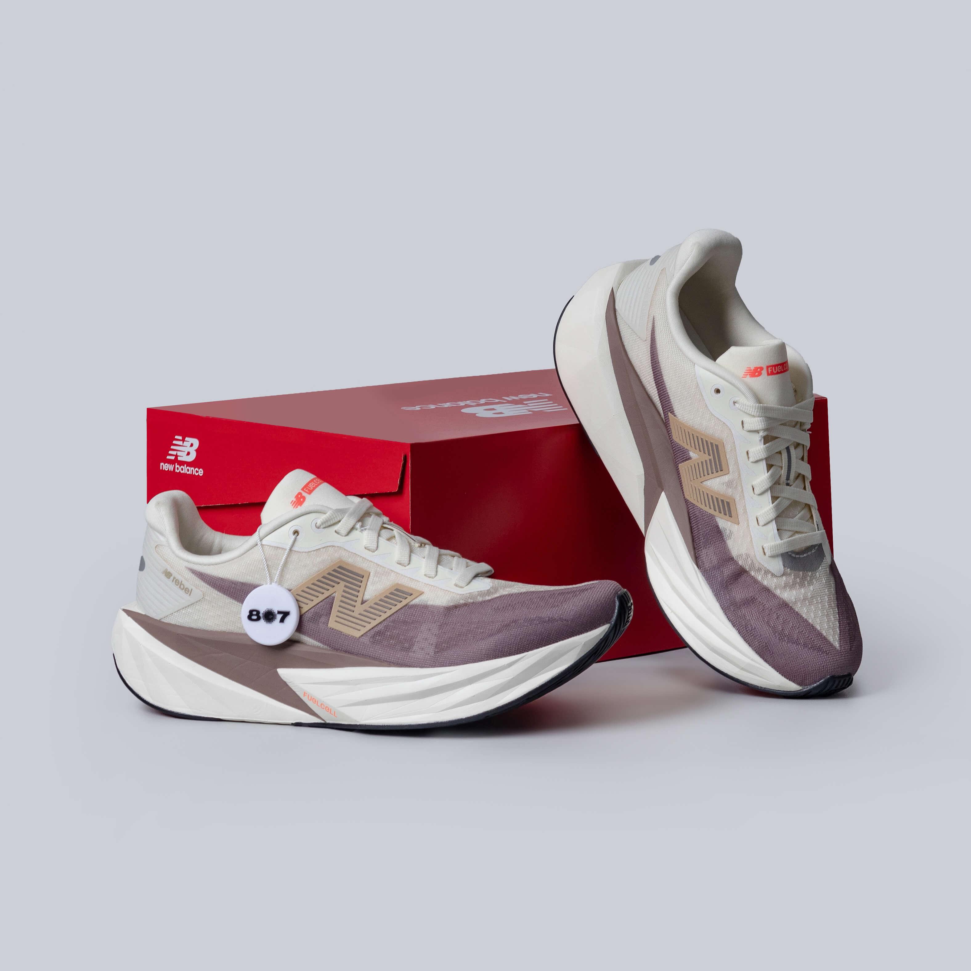 New Balance FuelCell Rebel V5 Angora Earth Shadow