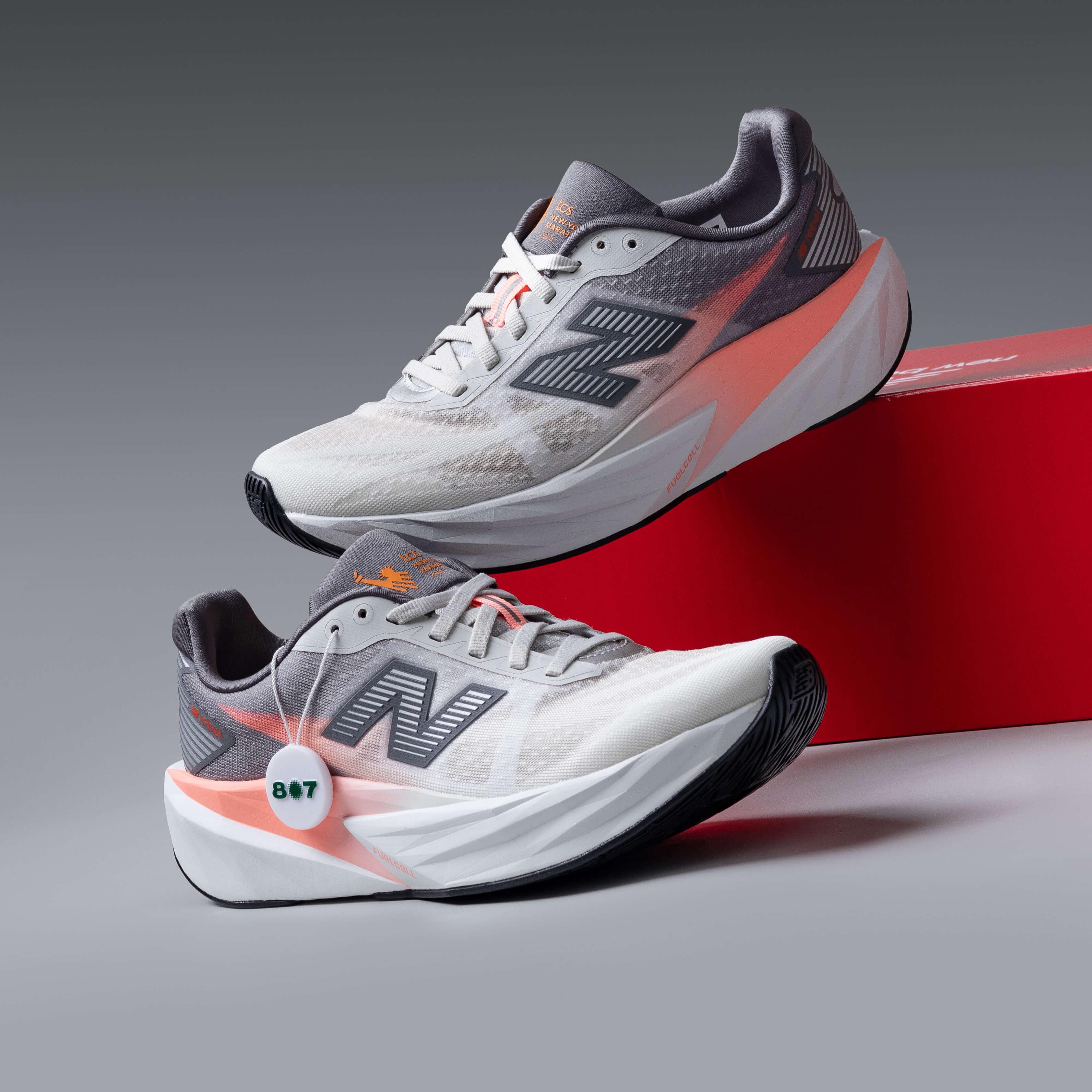 New Balance TCS NYC Marathon FuelCell Rebel V5 Grapefruit Grey