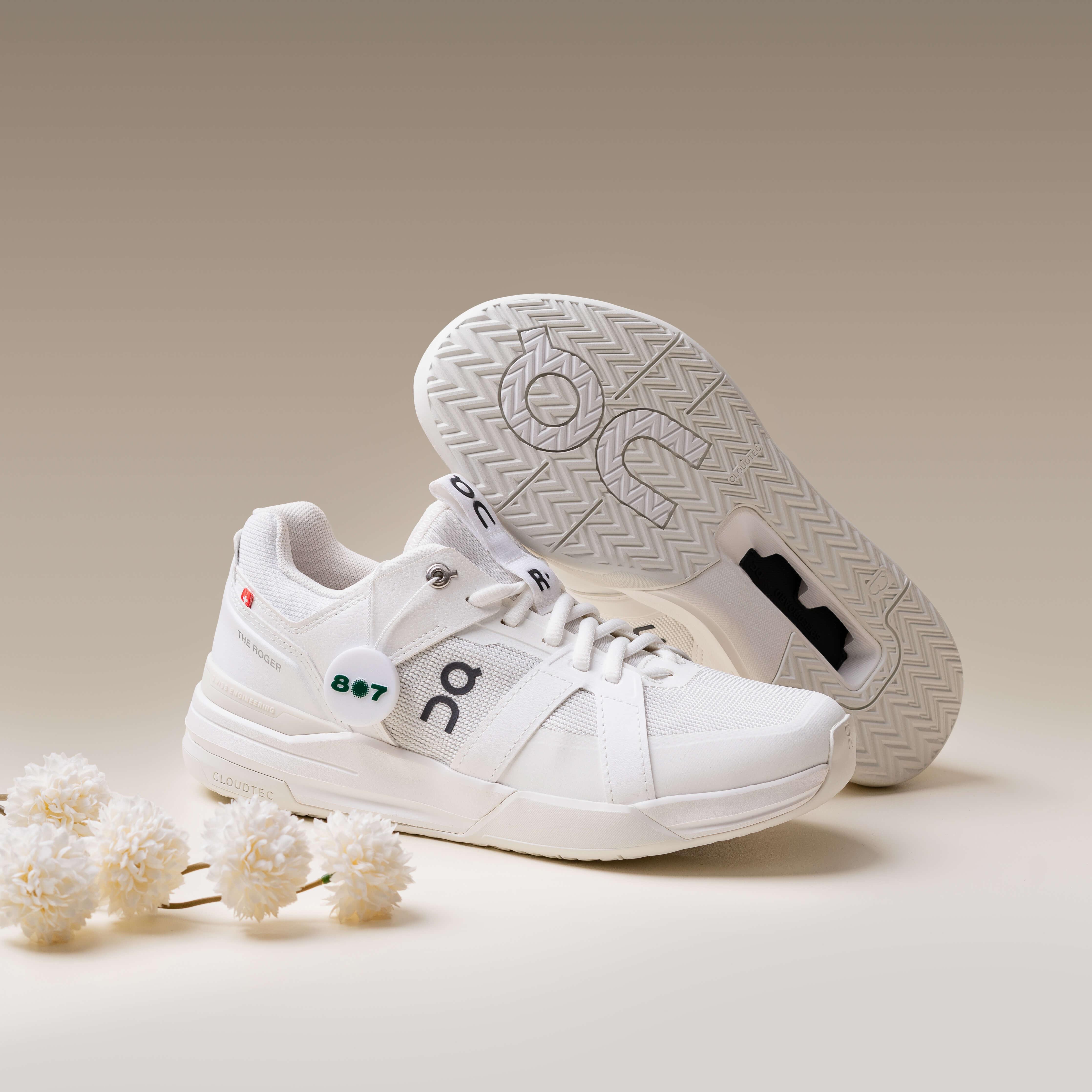 ON The Roger Clubhouse Pro White Ice