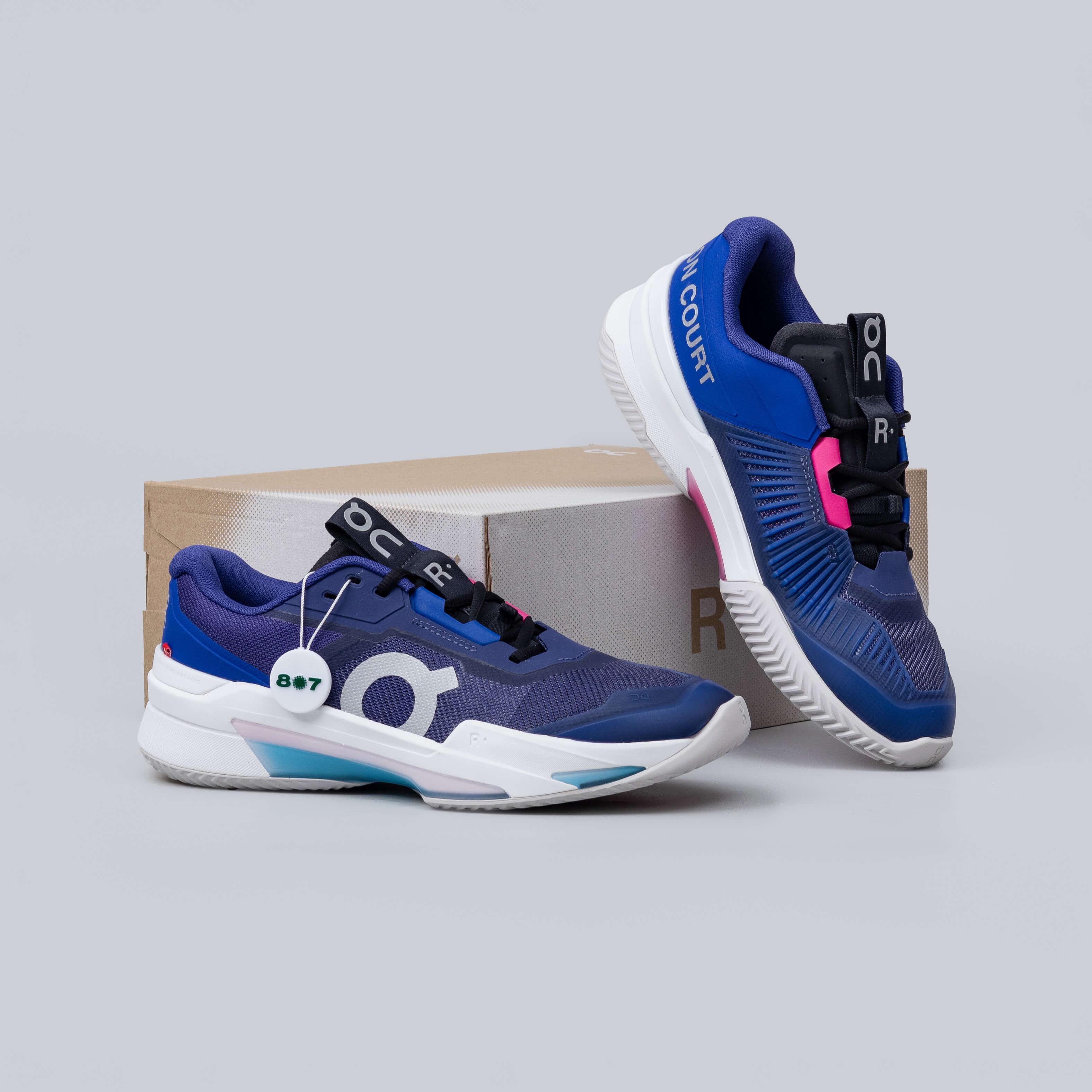 ON The Roger Pro Fire Currant Horizon