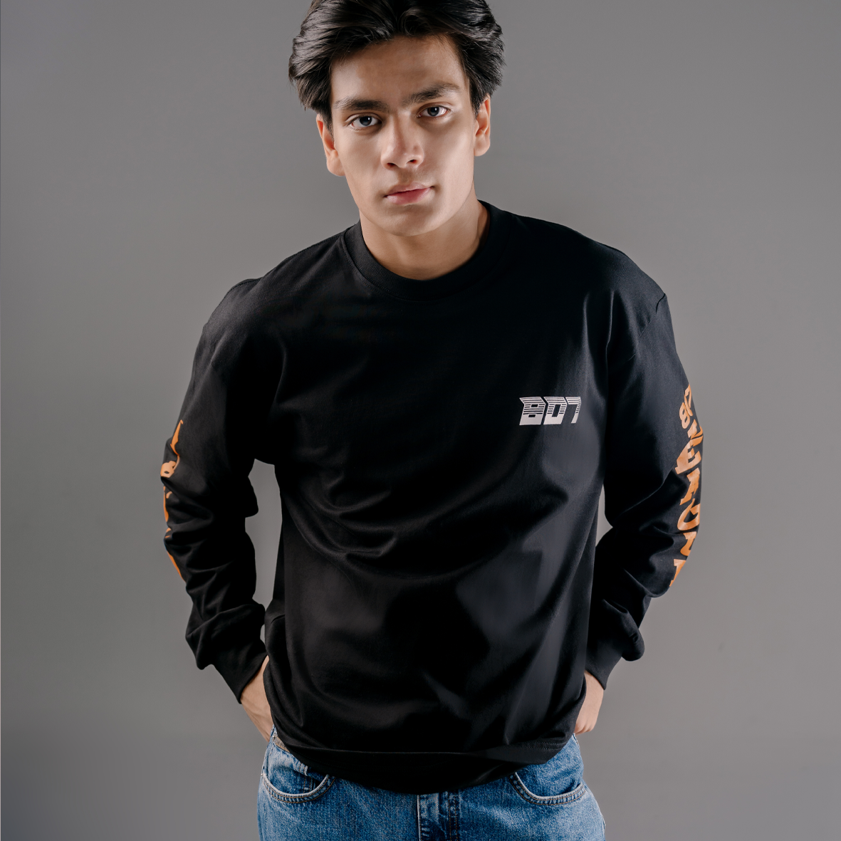 807 IDENTITY Baseball Club Longsleeve