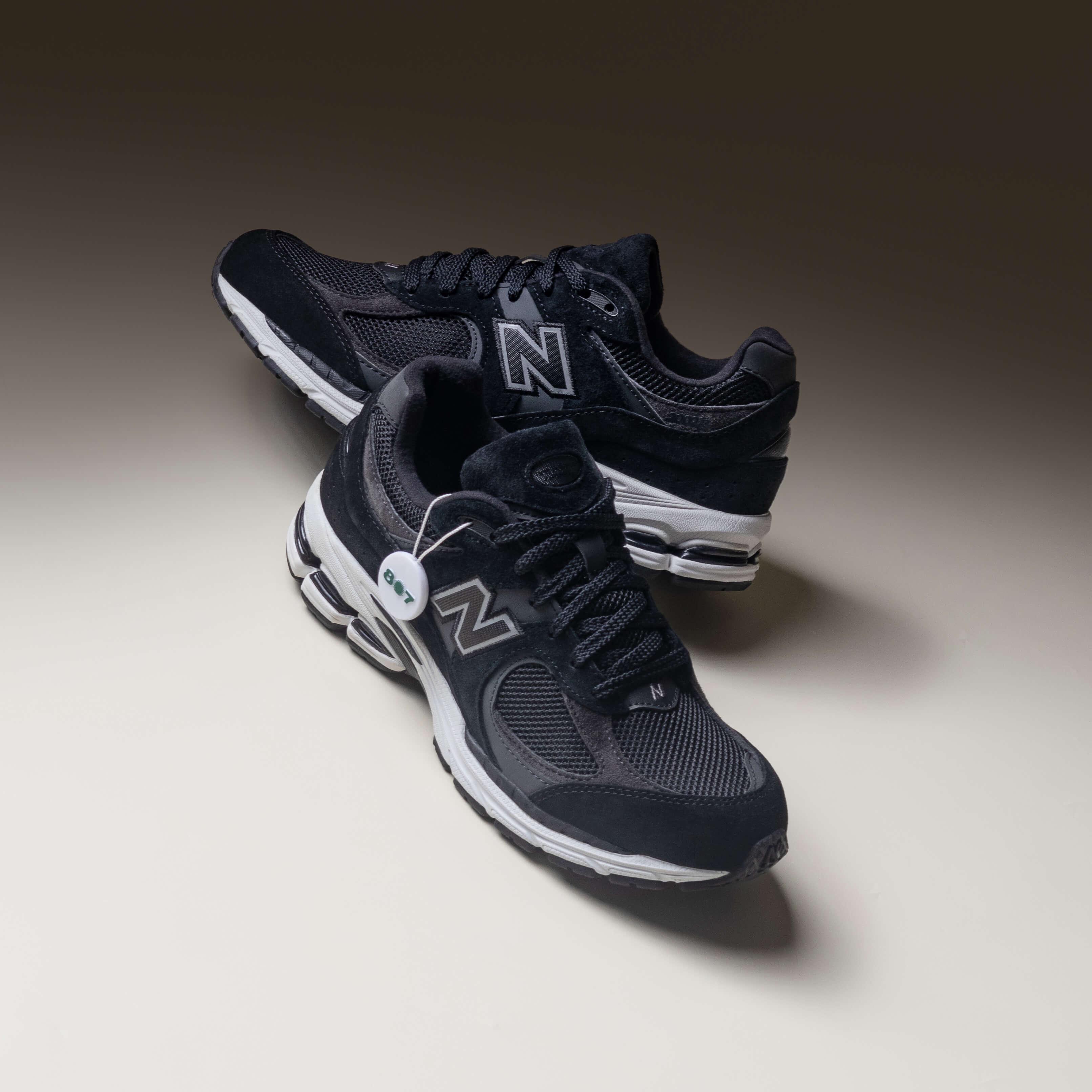 New Balance 2002R Black Gunmetal