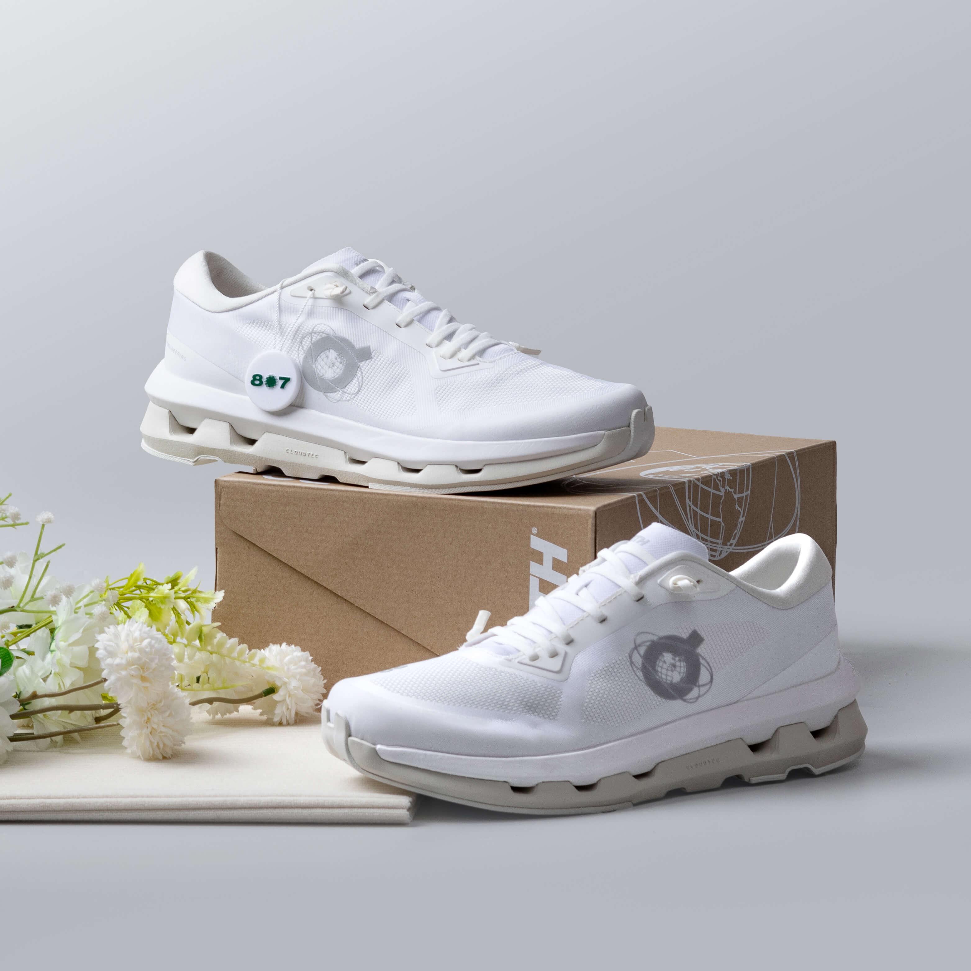 ON Cloudzone Kith White Ice