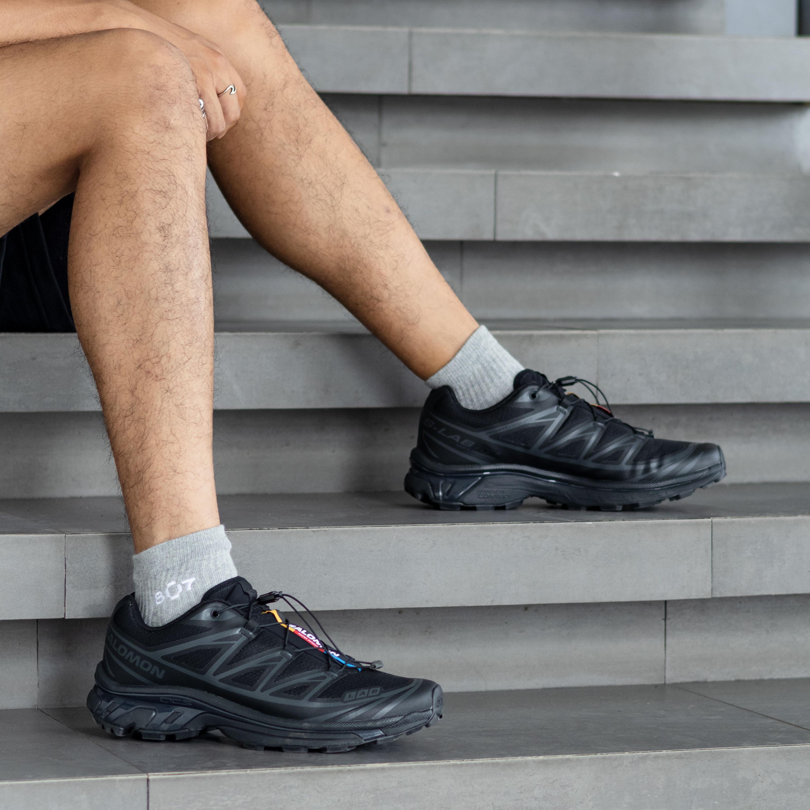 807 IDENTITY Quarter Length Socks Grey White