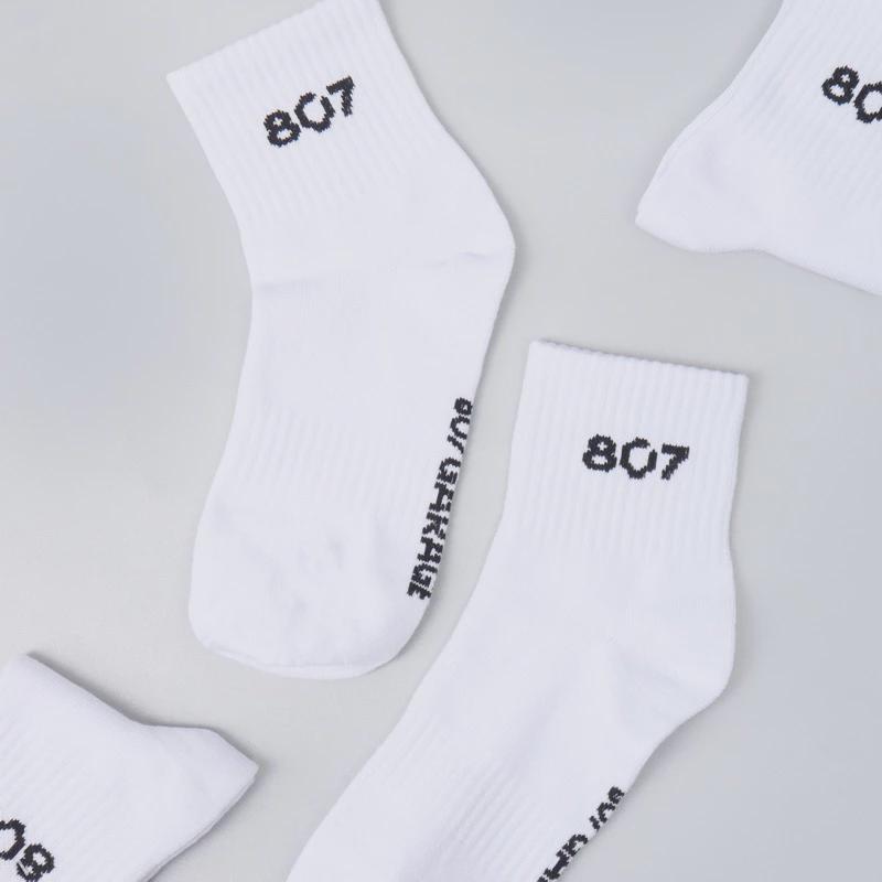 807 Quarter Length White Black Socks