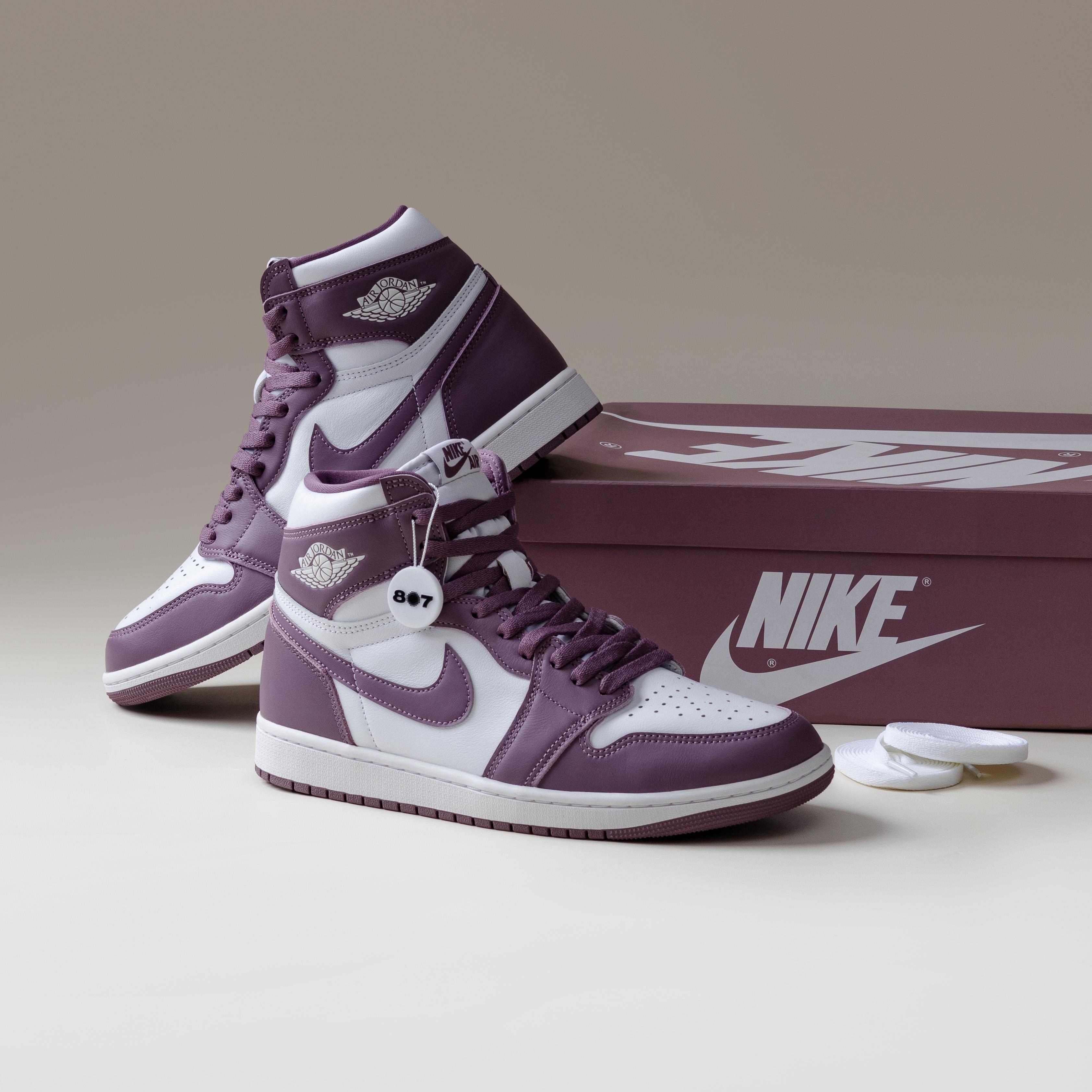 Air Jordan 1 High OG Mauve
